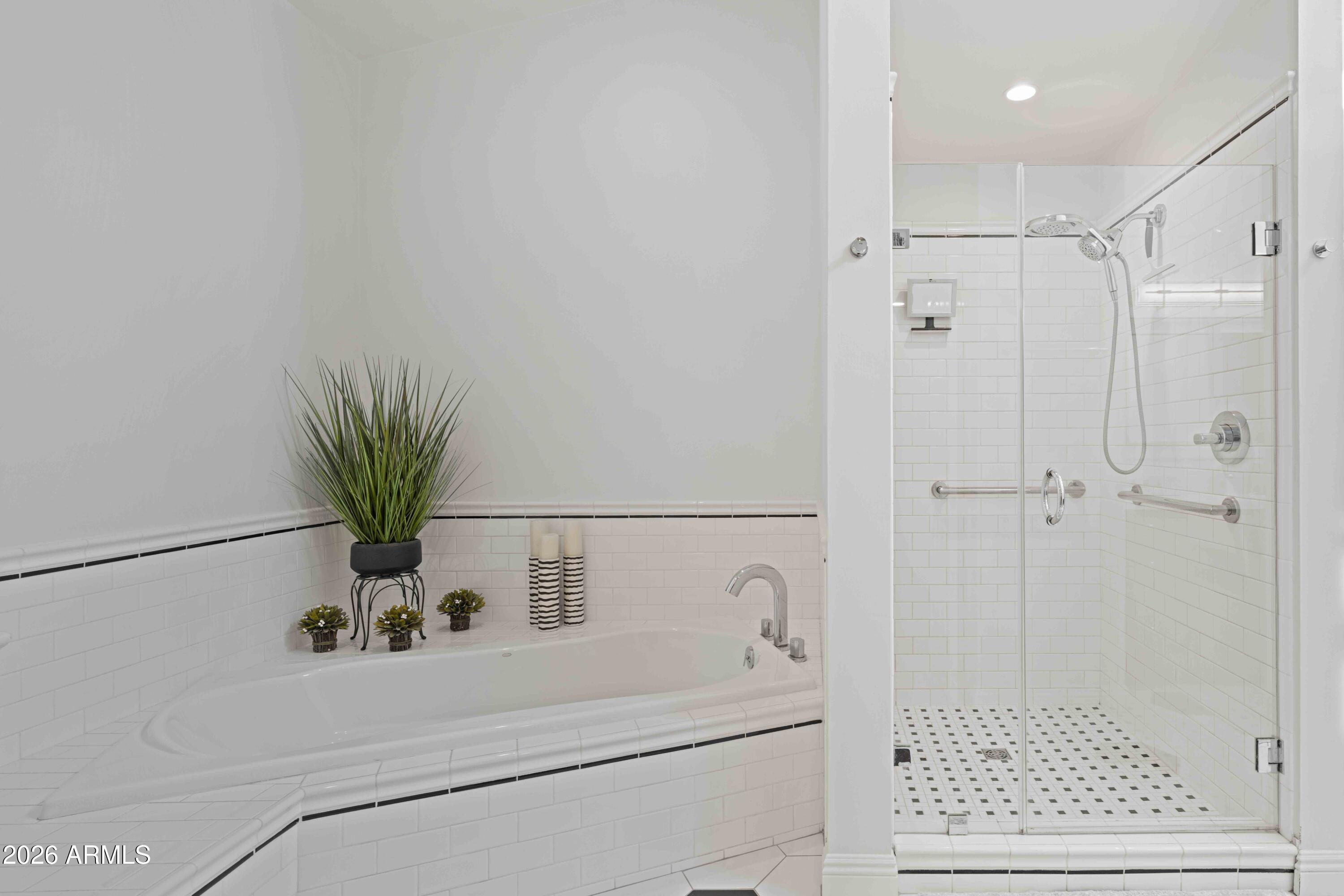 7610 E GILA BEND Road