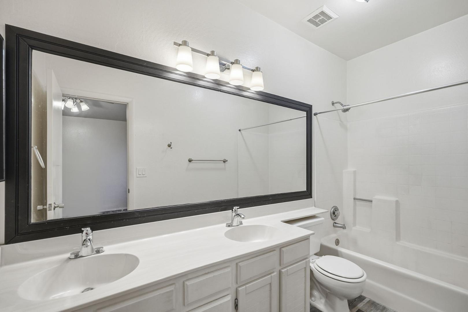 1333 N Brittany Lane