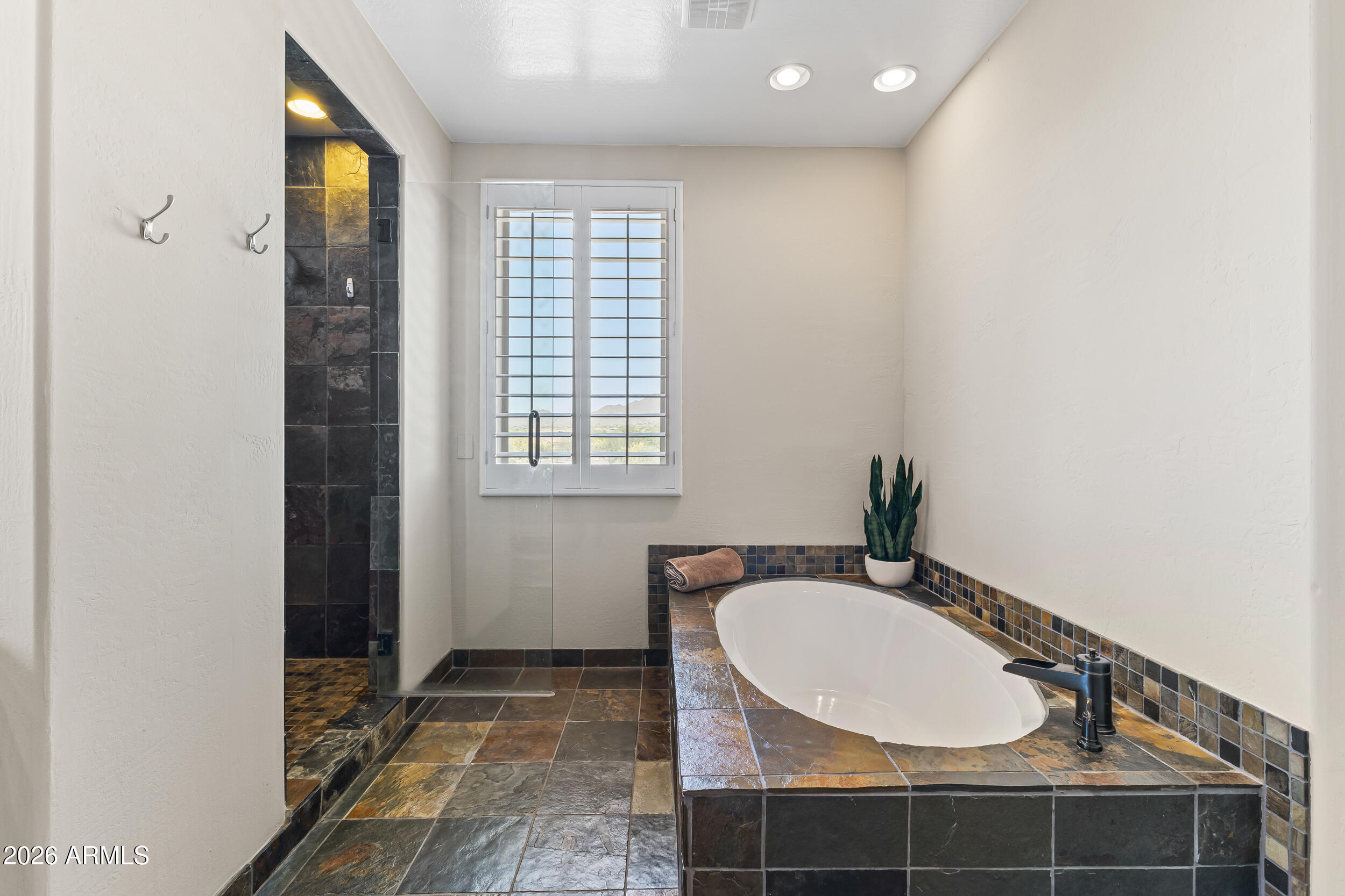 3622 W JORDON Lane