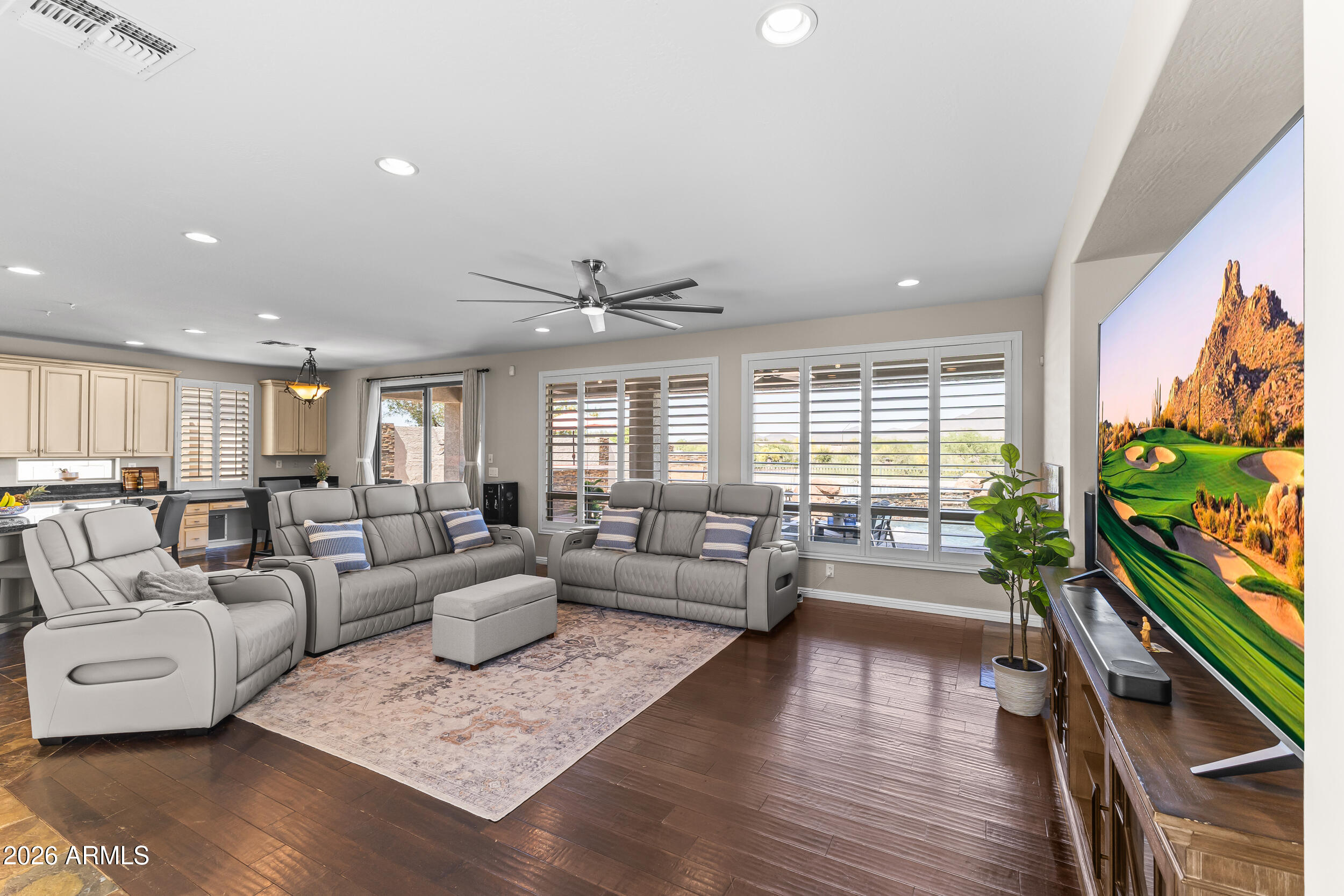 3622 W JORDON Lane