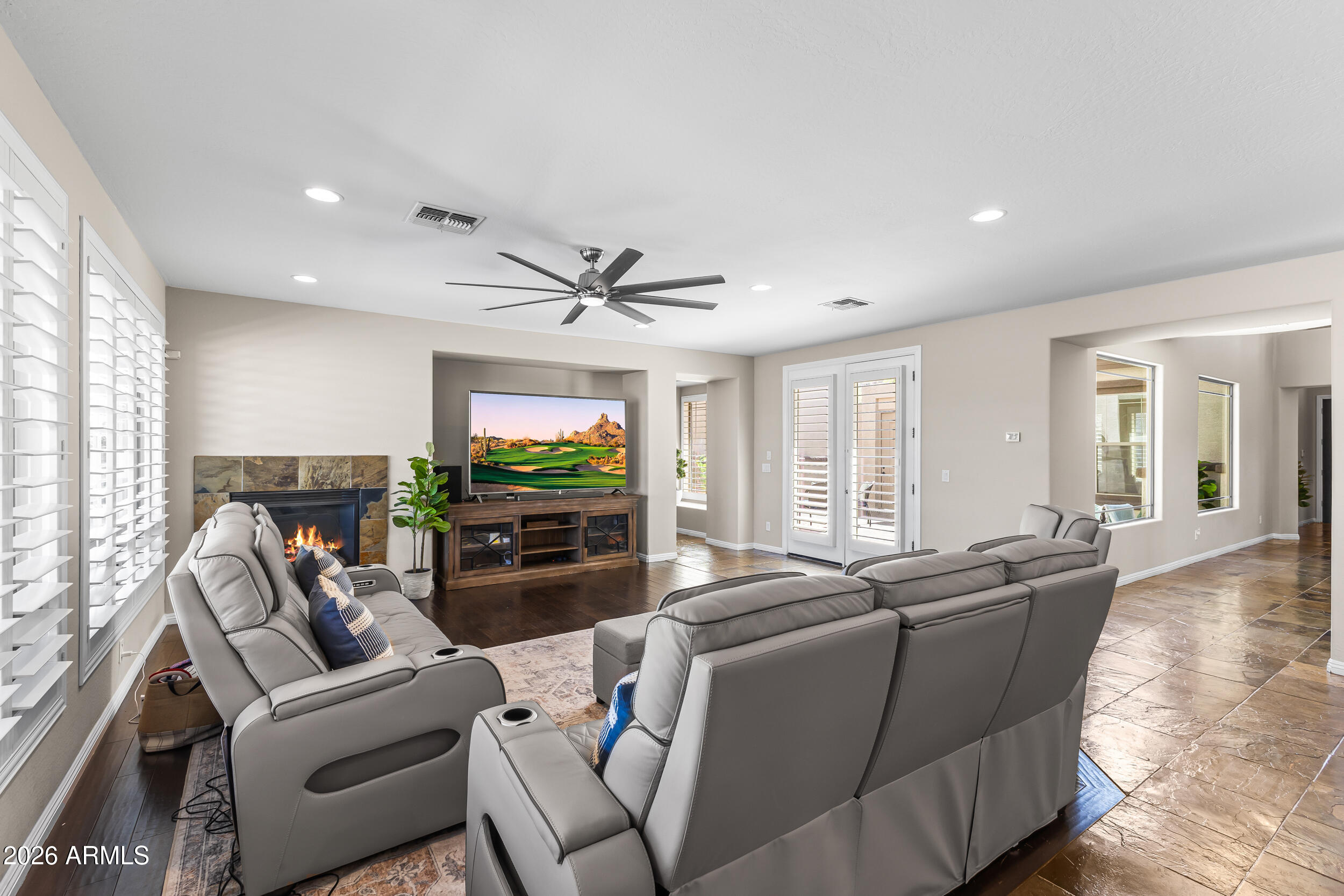 3622 W JORDON Lane