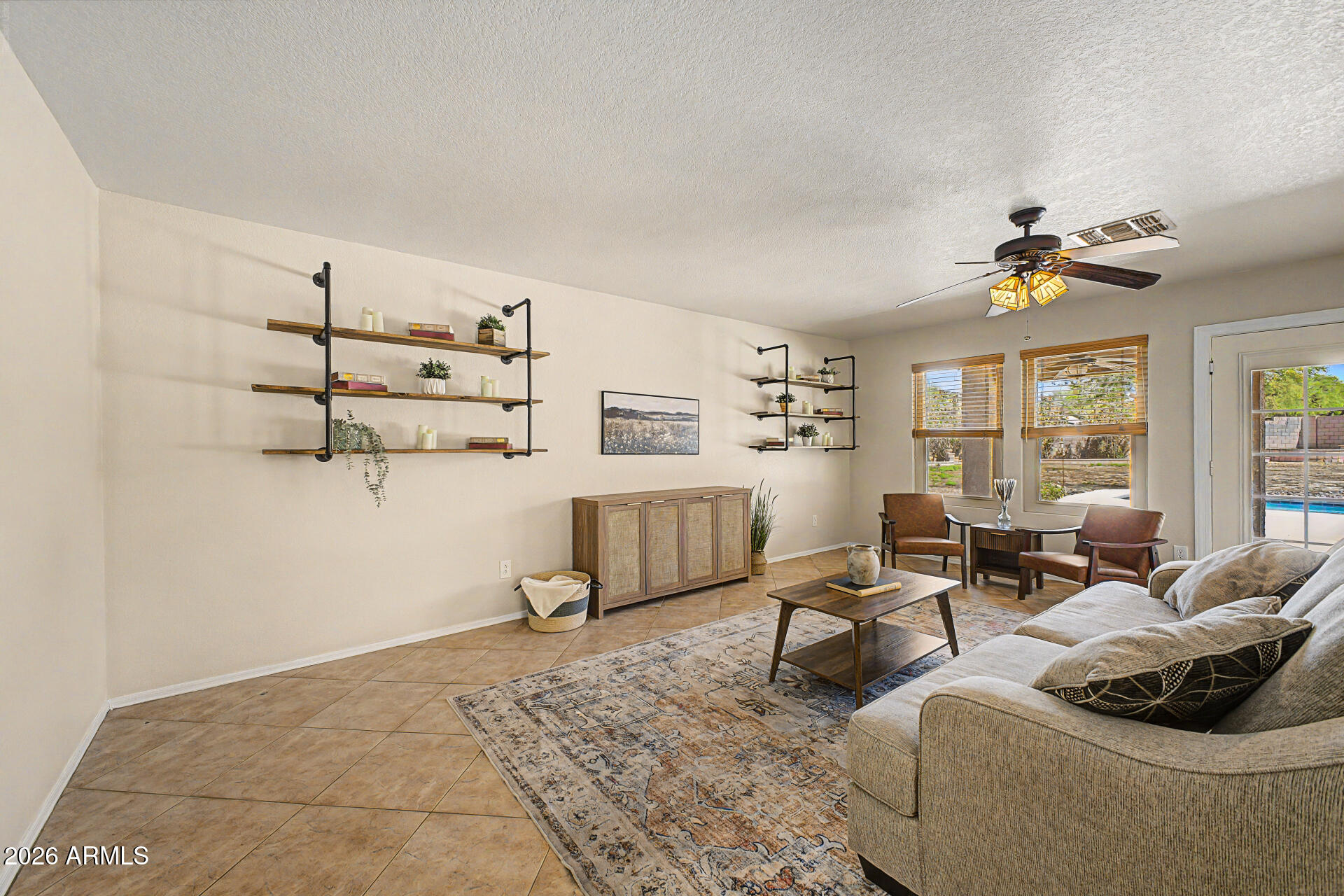 4140 E PINTO Lane