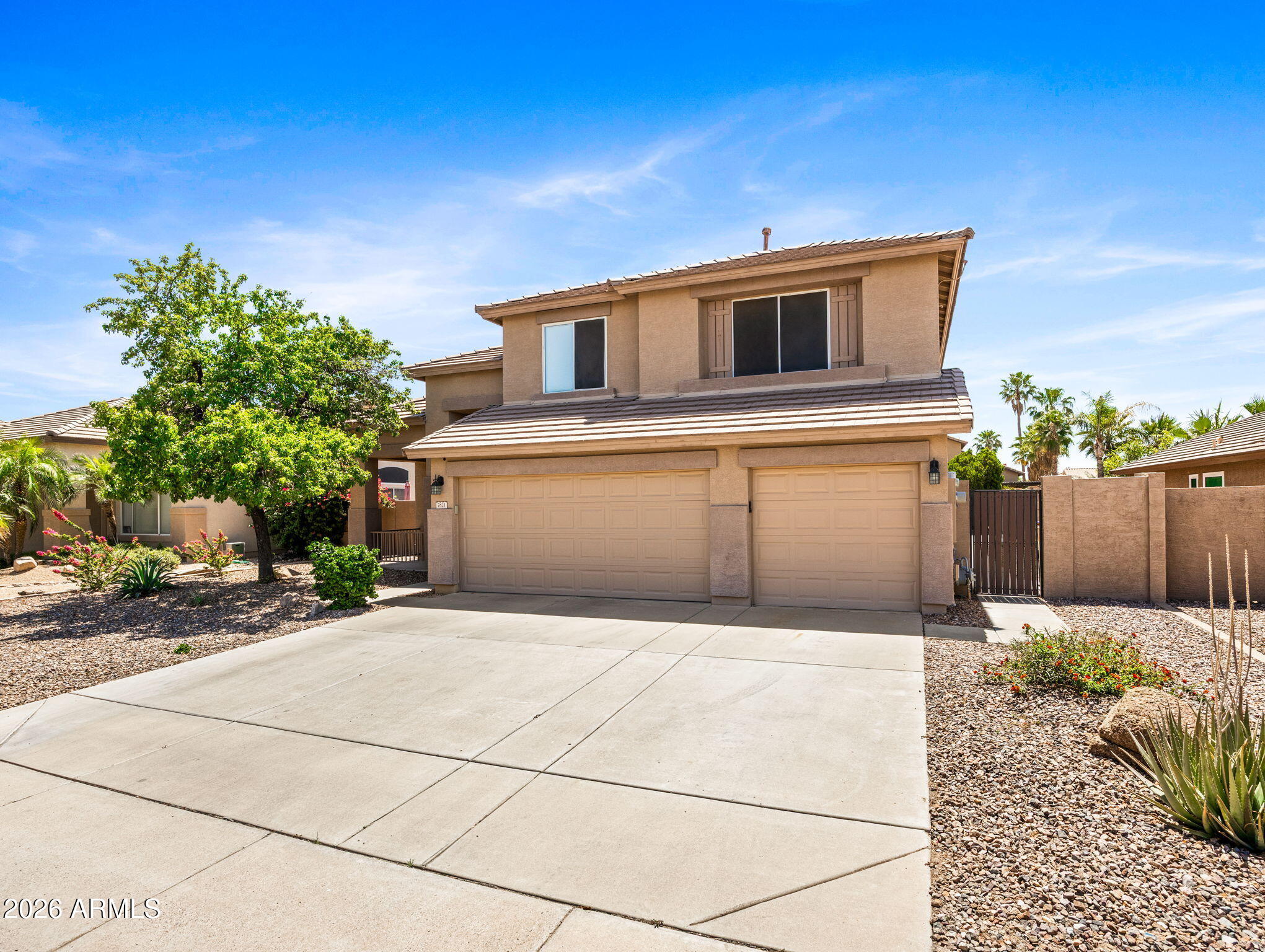 7821 W ROBIN Lane