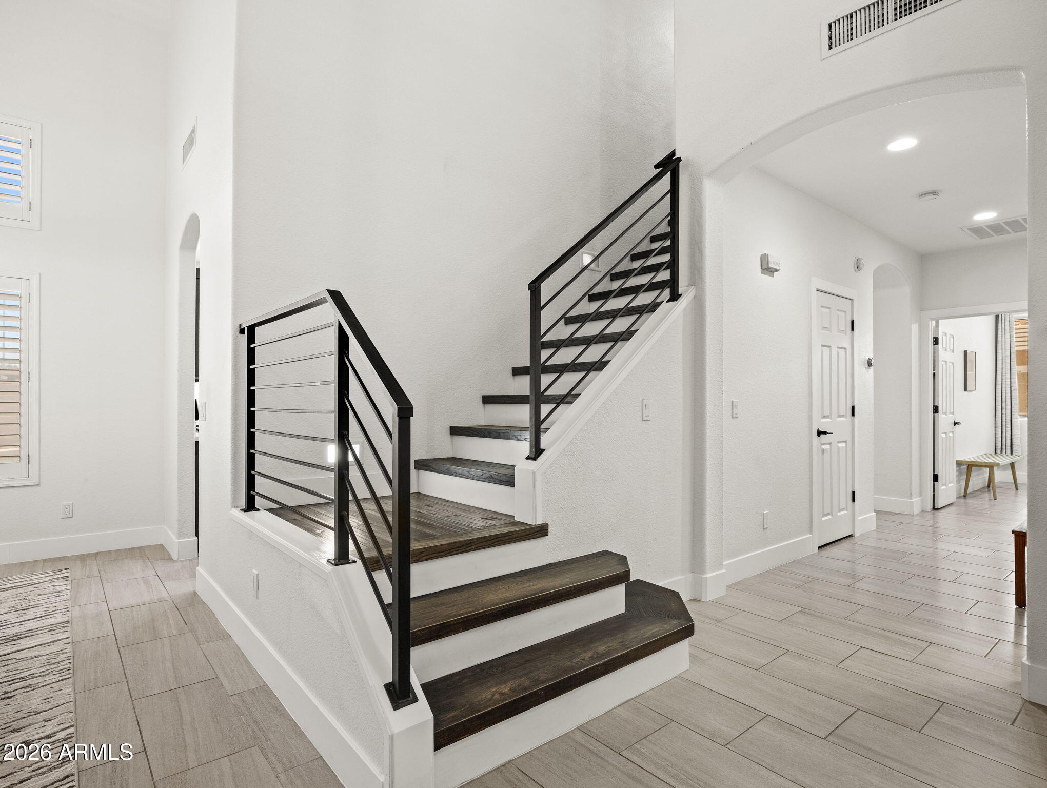 7821 W ROBIN Lane
