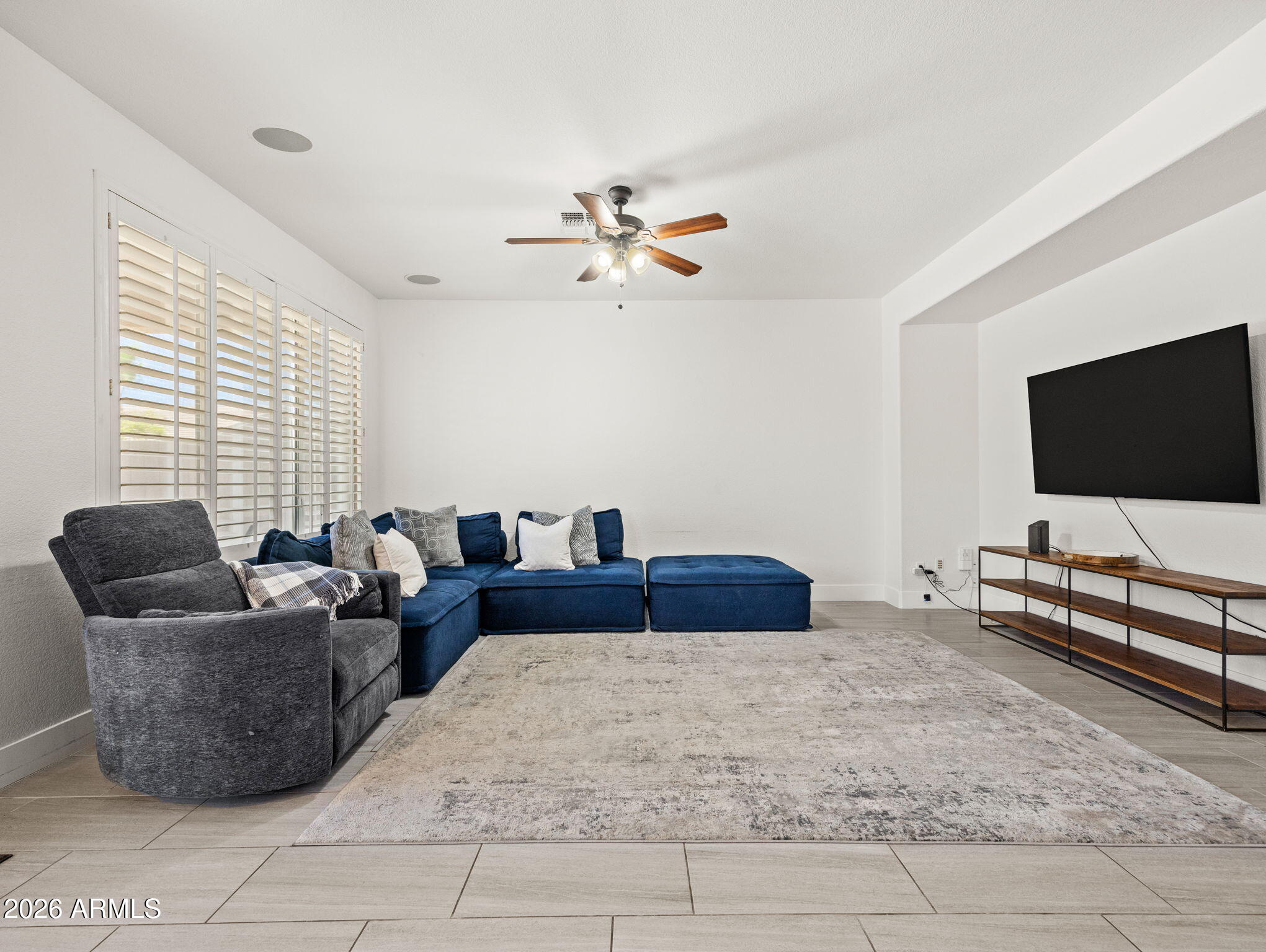 7821 W ROBIN Lane
