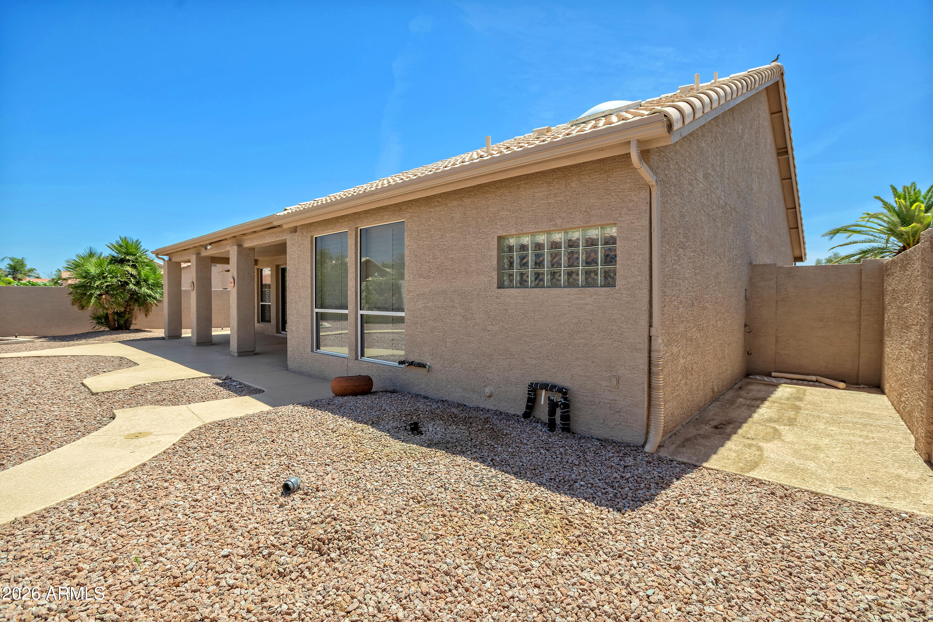 9042 E DIAMOND Drive