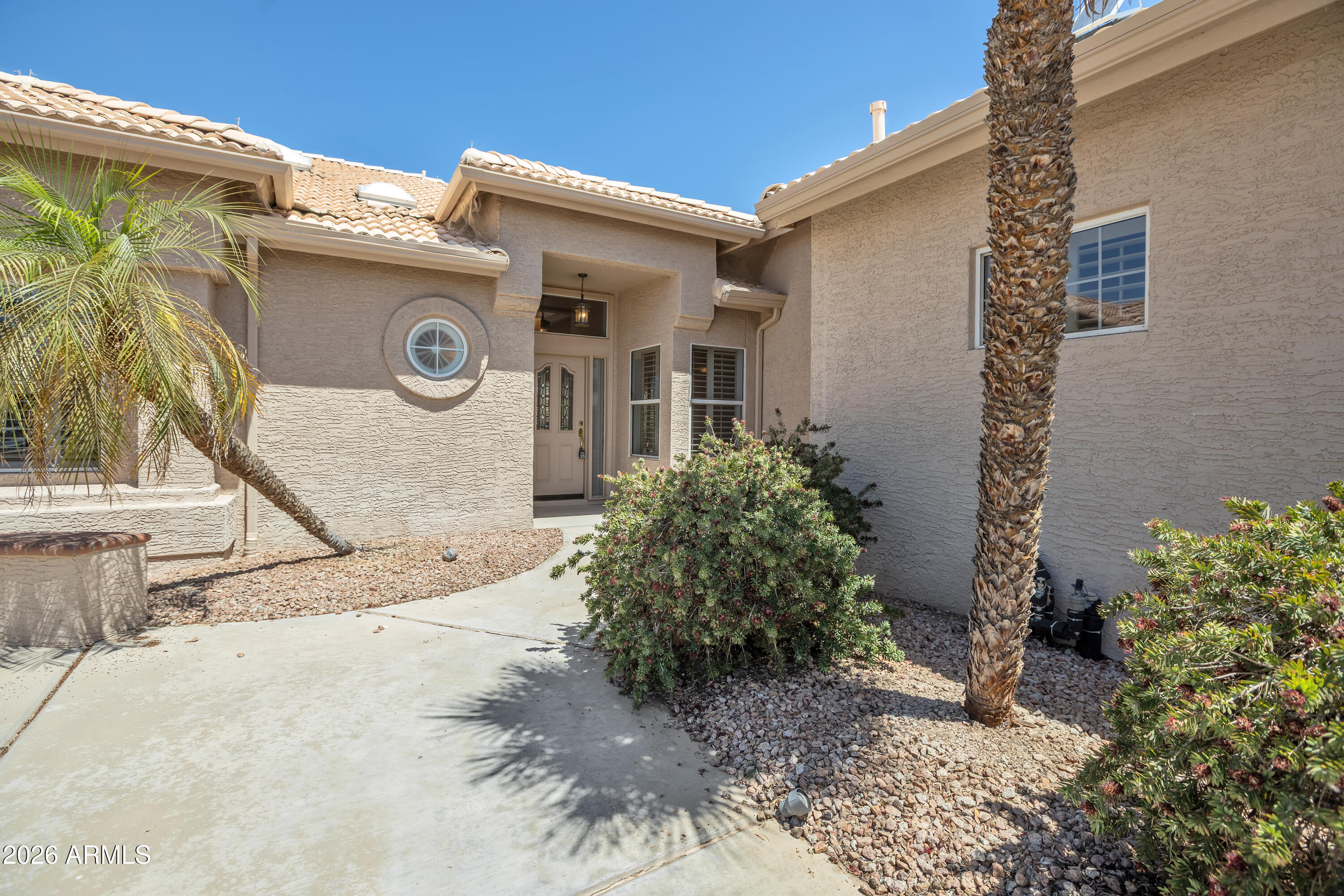 9042 E DIAMOND Drive