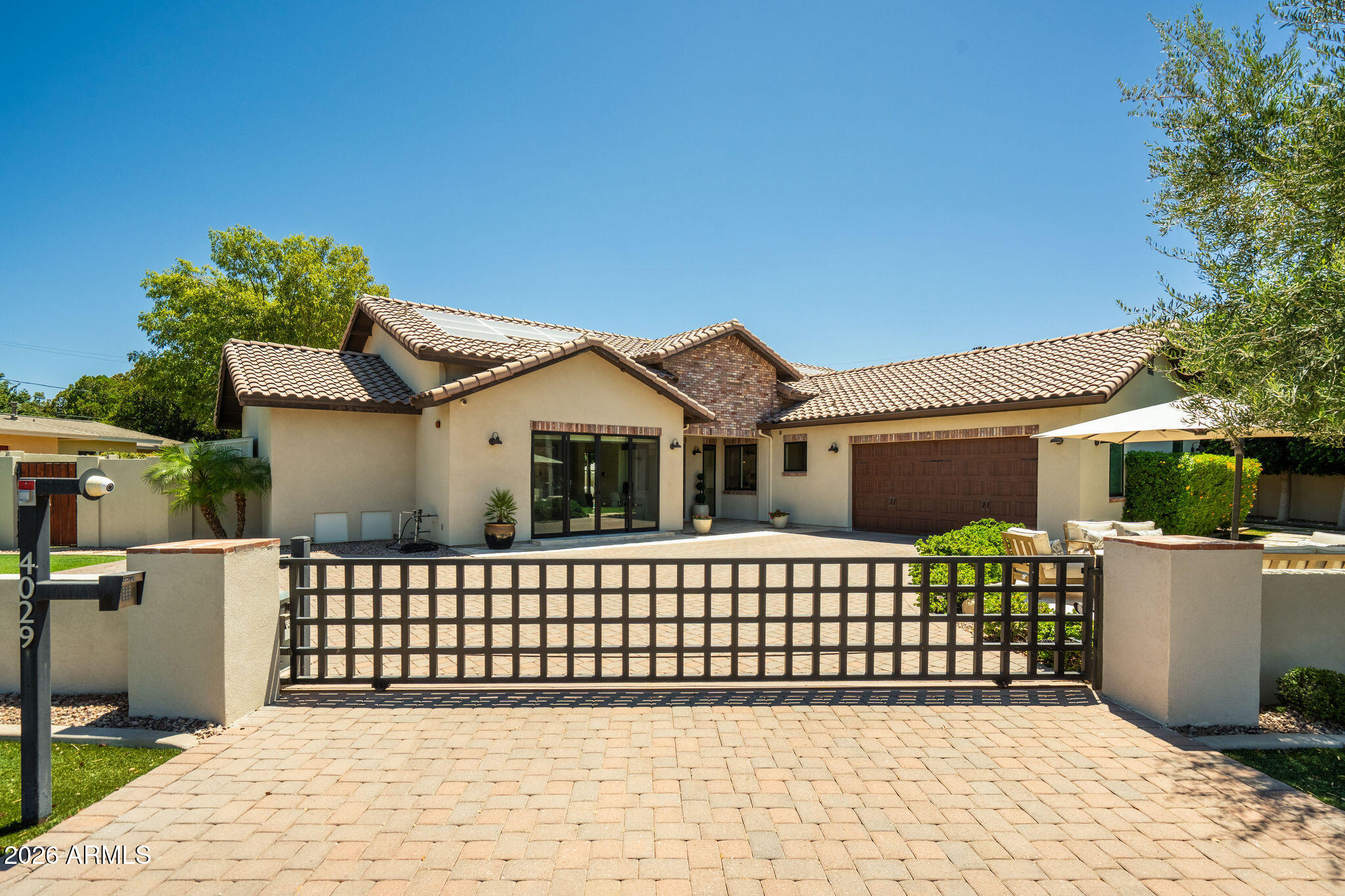 4029 N 57TH Place