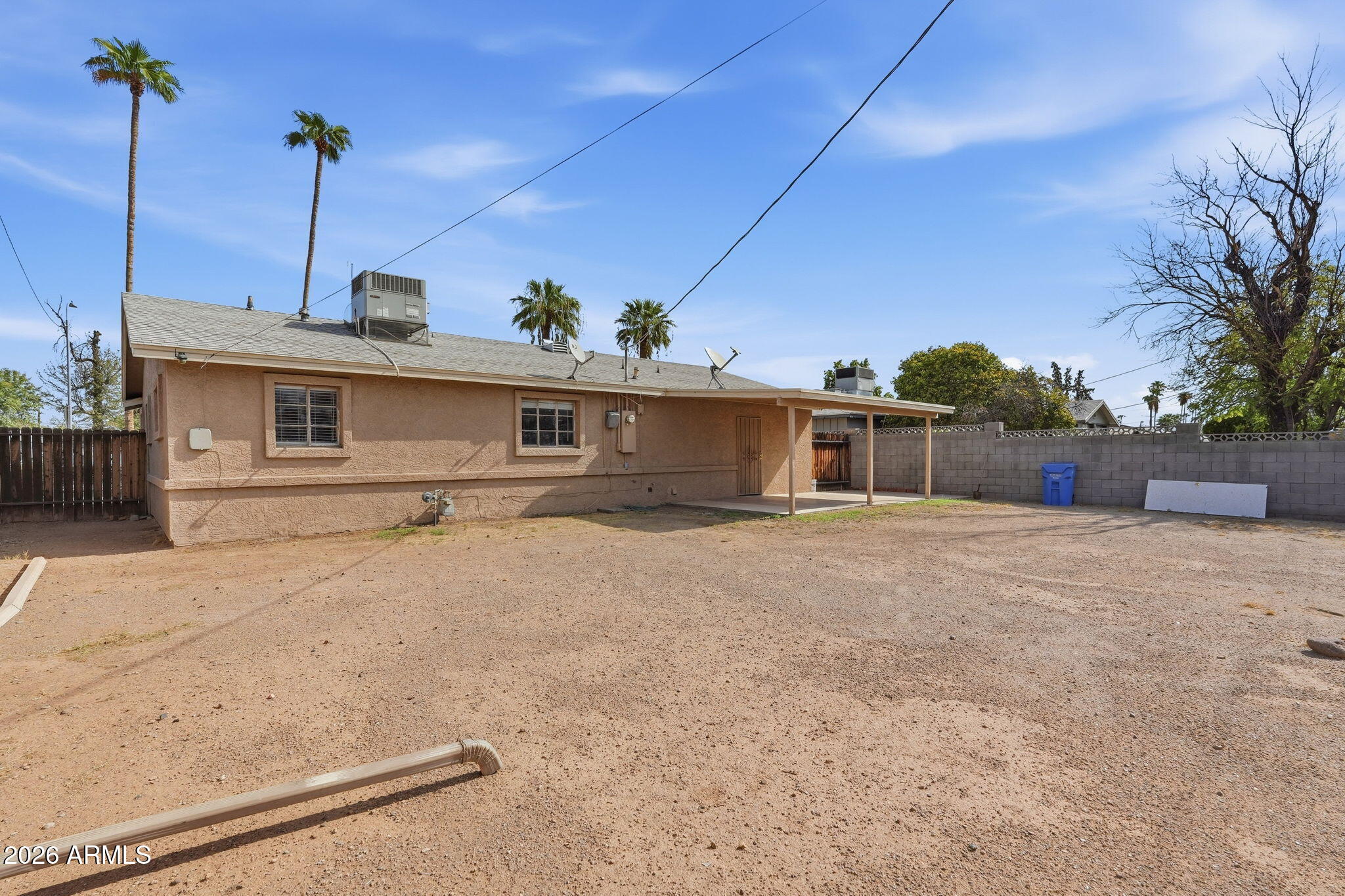 2231 W ORANGEWOOD Avenue
