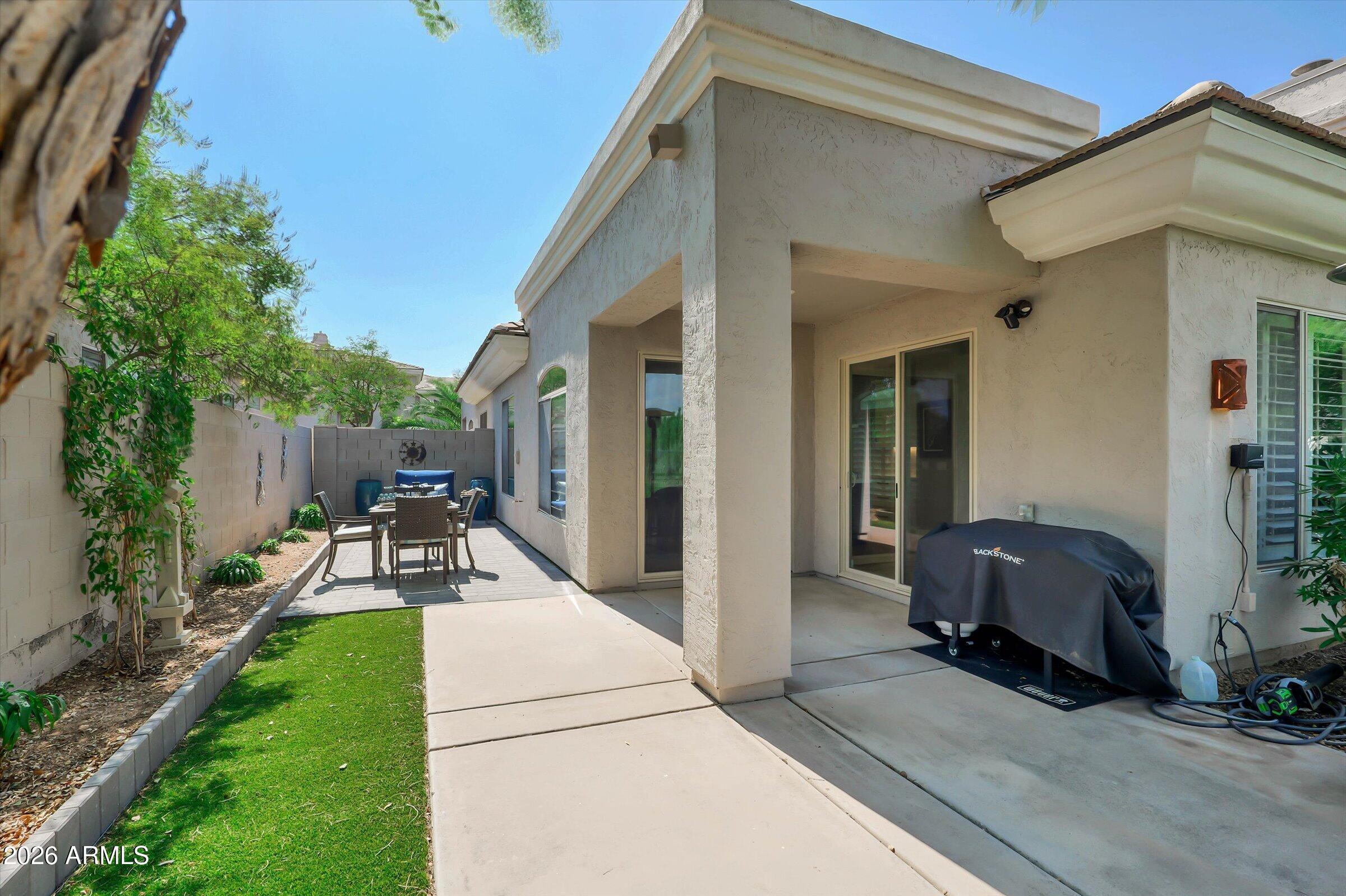 8180 E SHEA Boulevard 1025