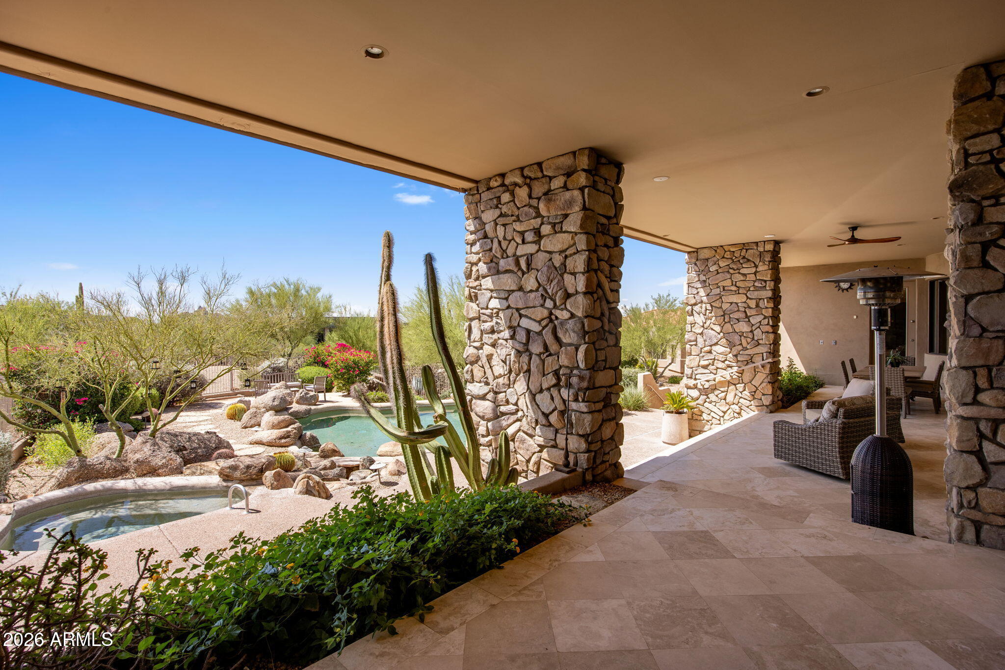 11087 E Harris Hawk Trail