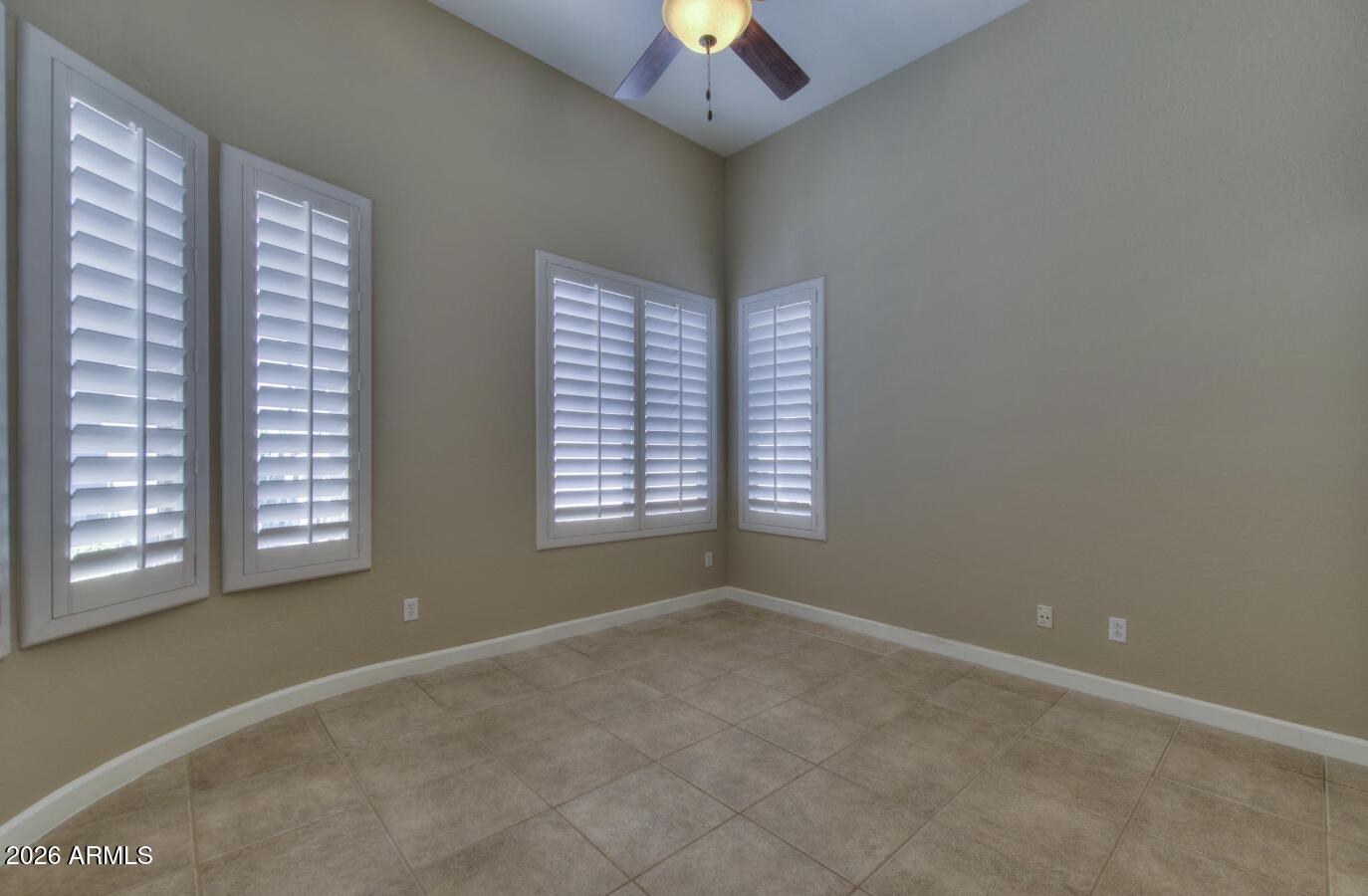 7527 E SUNNYVALE Drive
