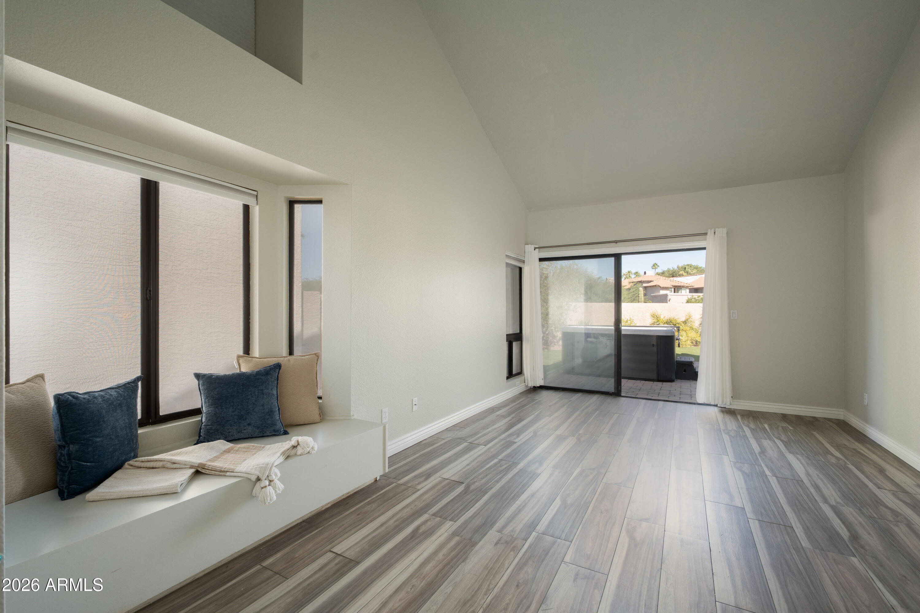 10058 E SAN BERNARDO Drive