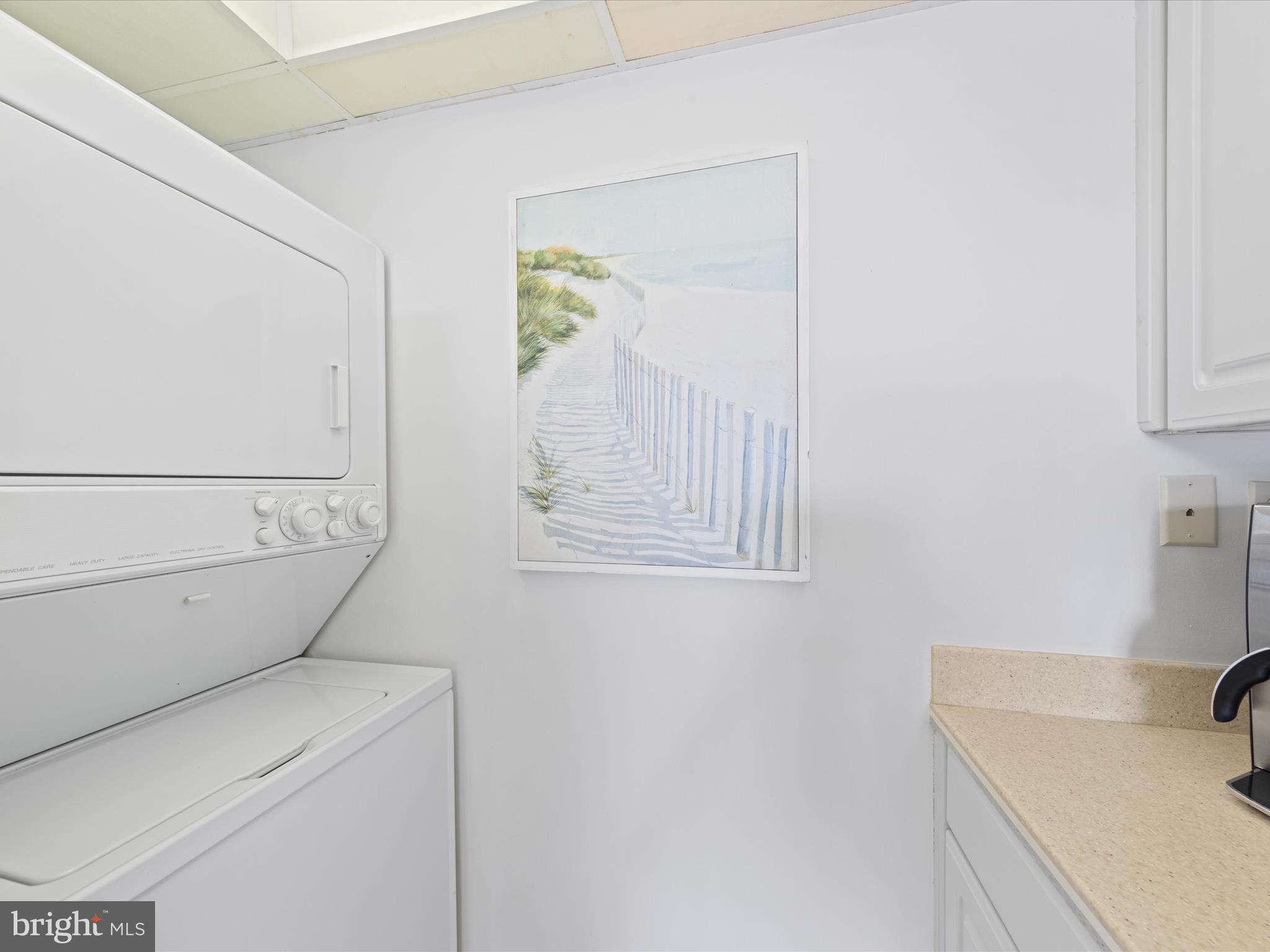 210 Dover House Rd #210s