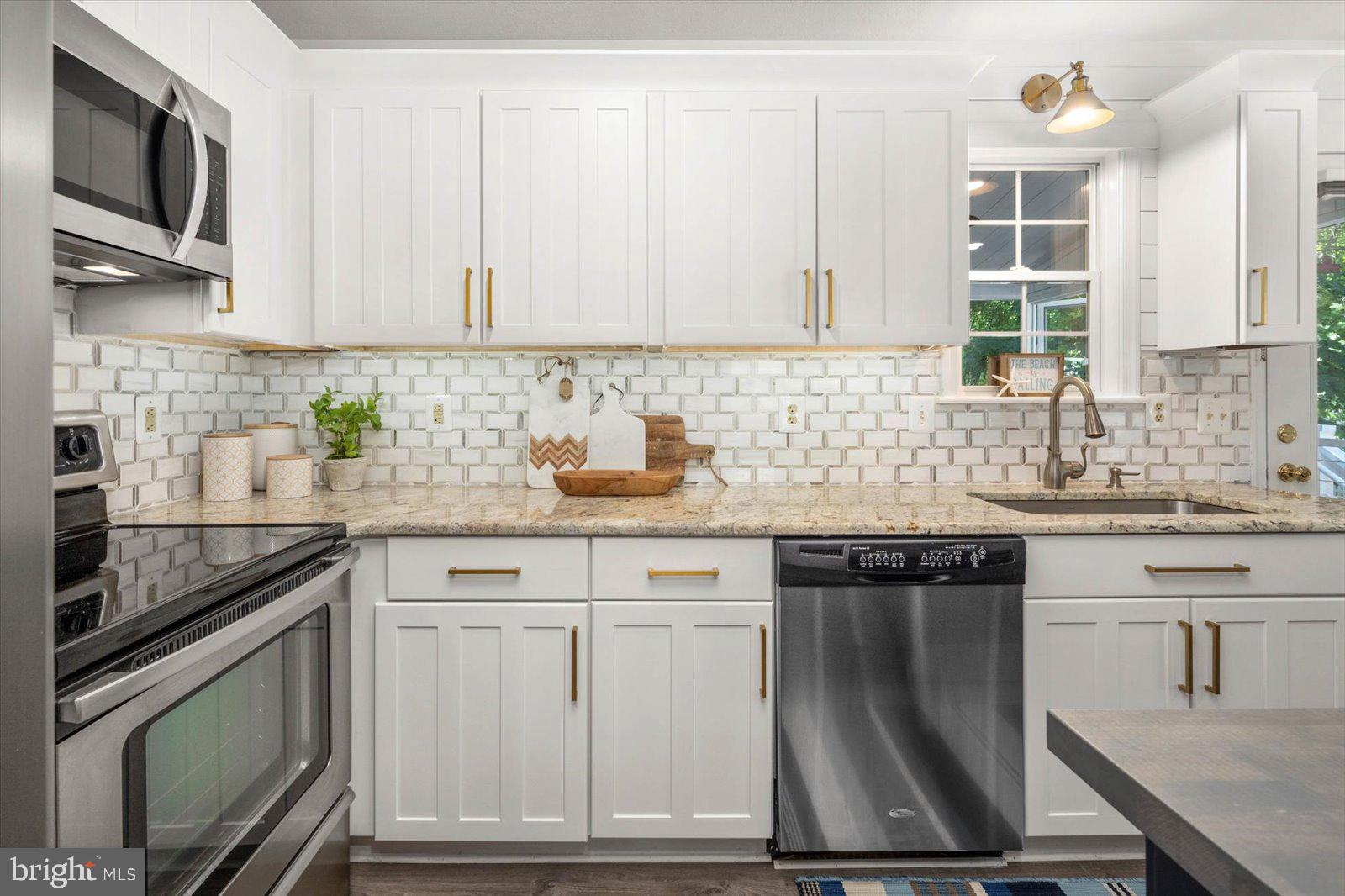 34008 ANNA MARIA DRIVE 115