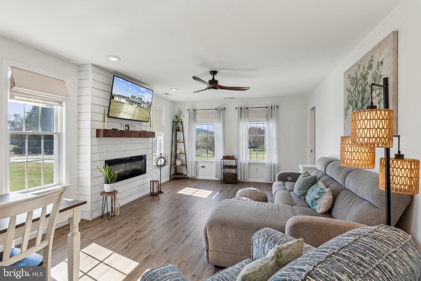 2994 Hope Mill Ln