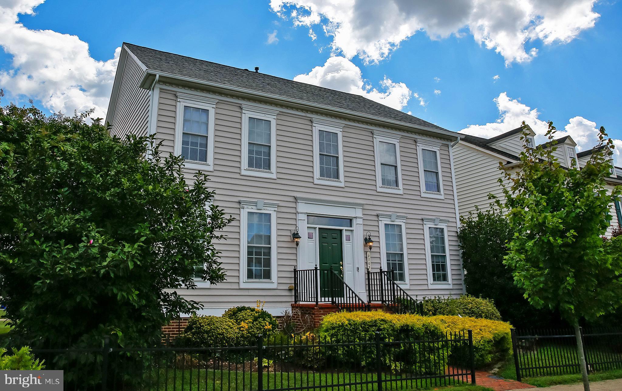 2705 BILL DORSEY BOULEVARD