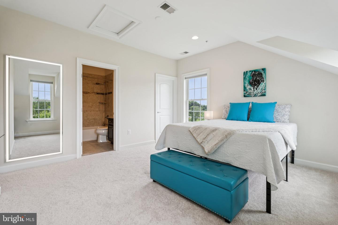5025 Bee Frances Way