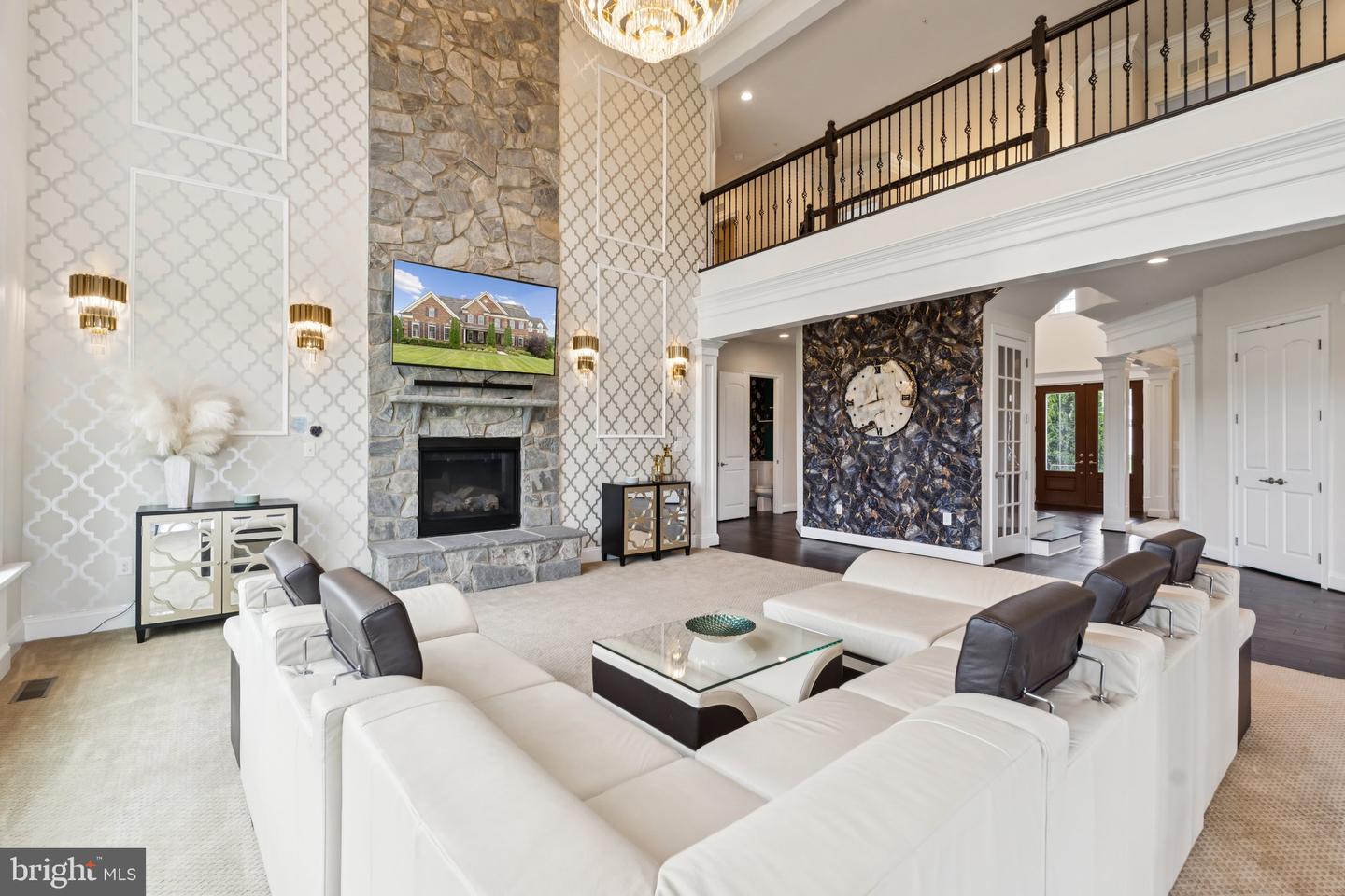 5025 Bee Frances Way