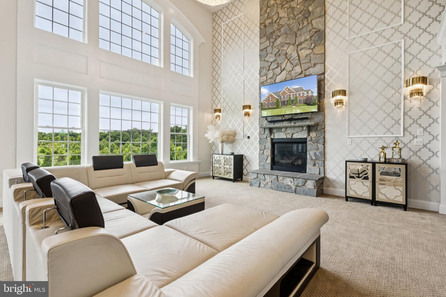 5025 Bee Frances Way