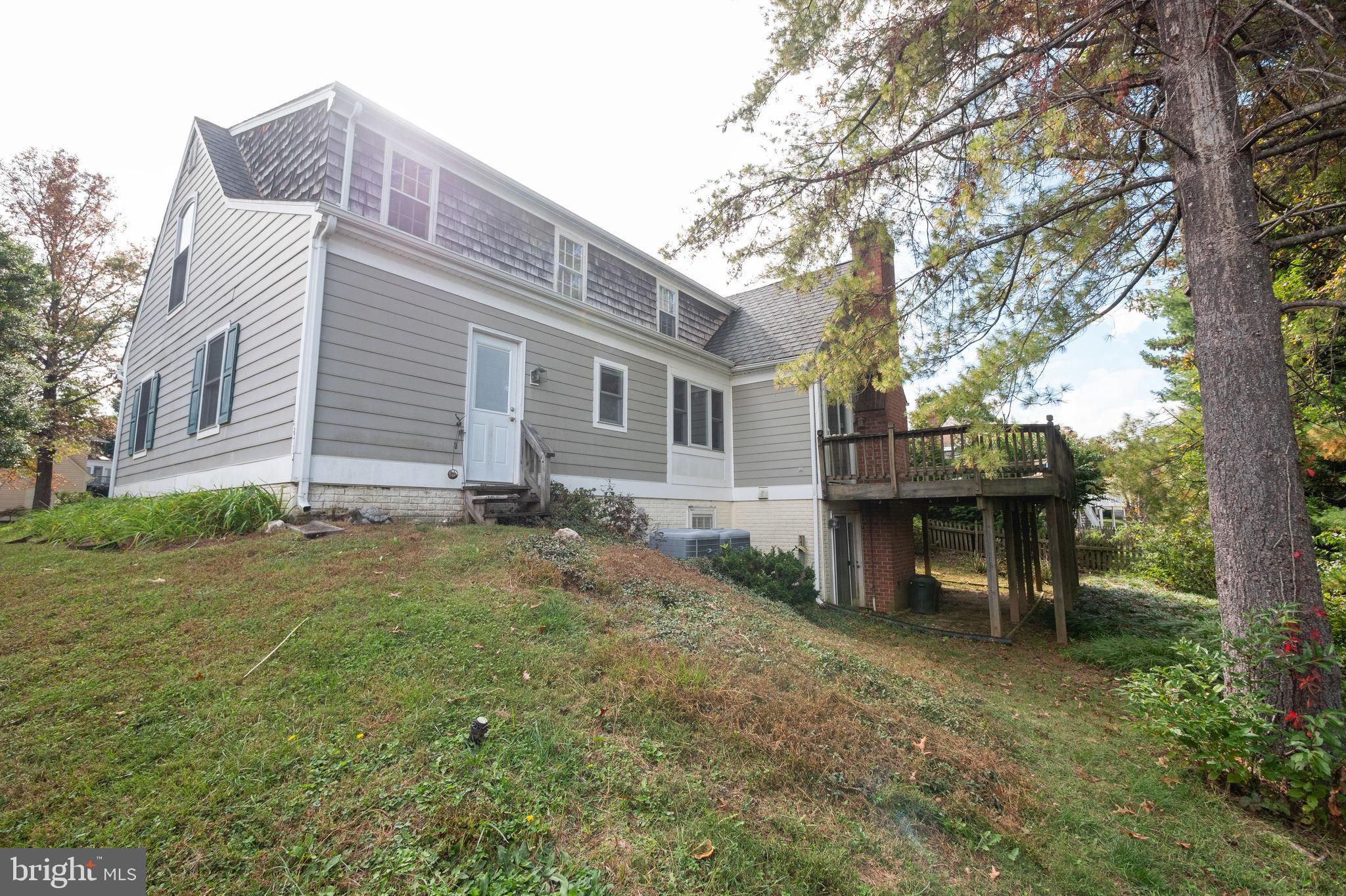 505 Midsummer Dr
