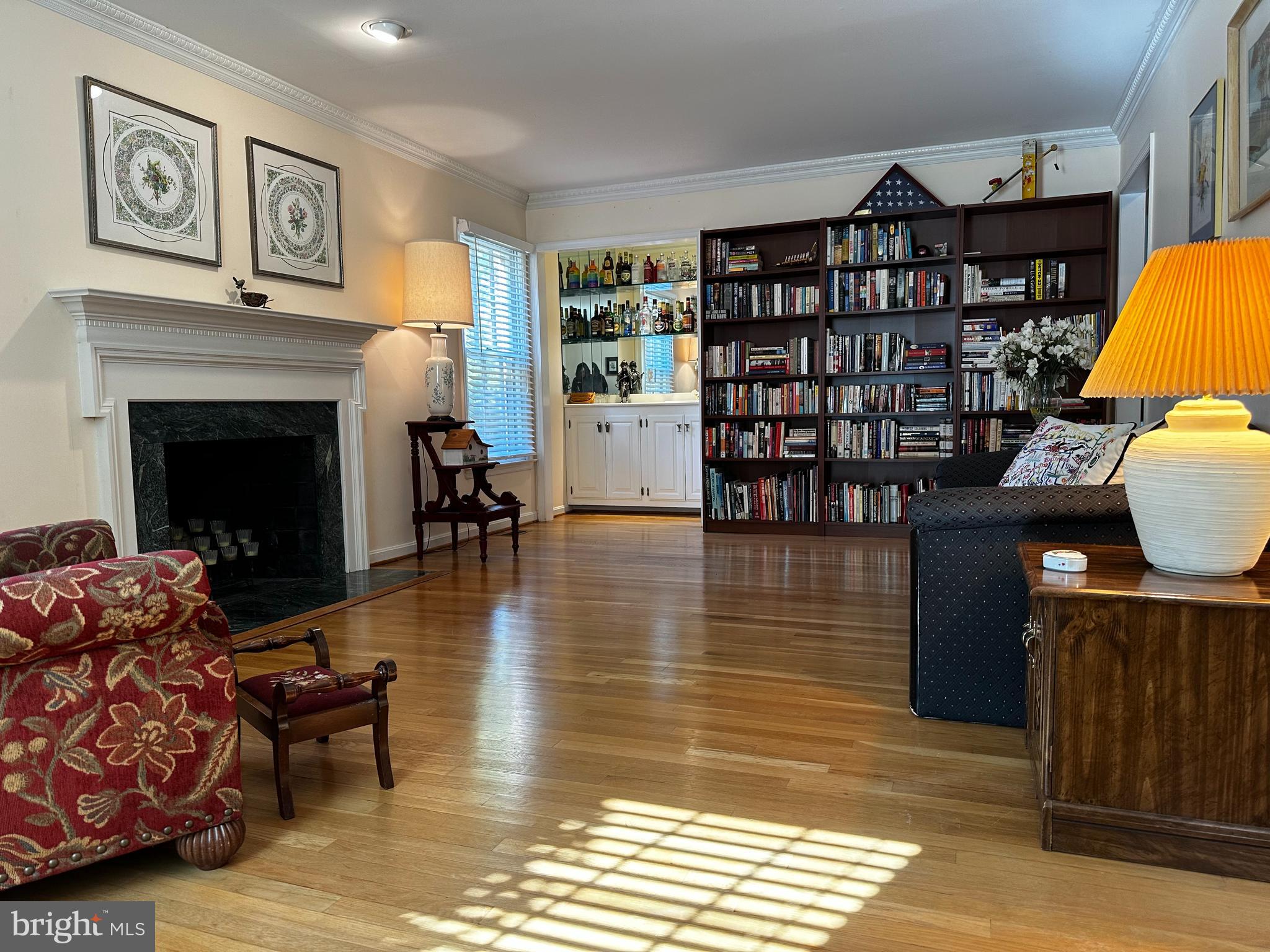505 Midsummer Dr