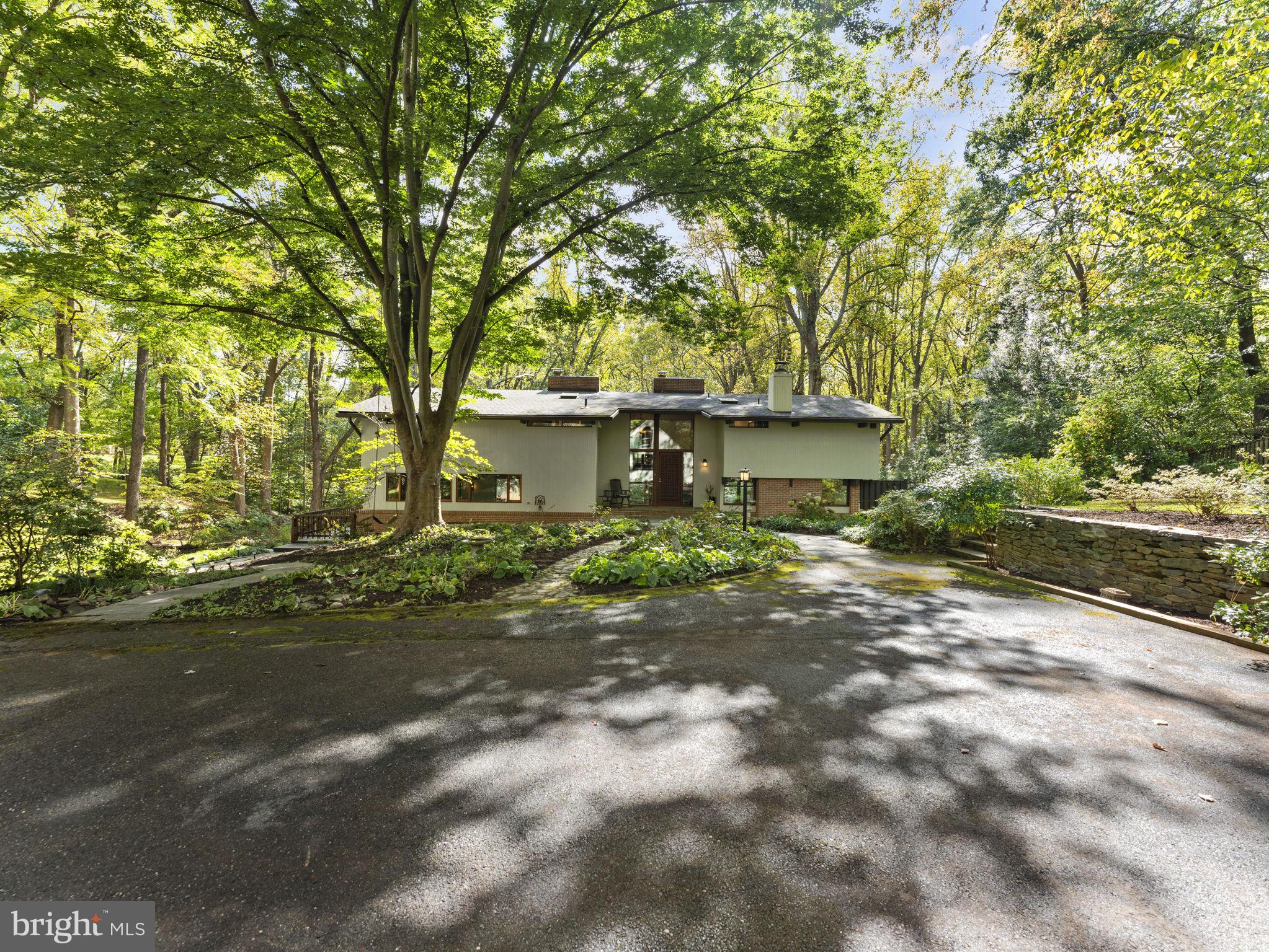 10815 Swains Lock ROAD