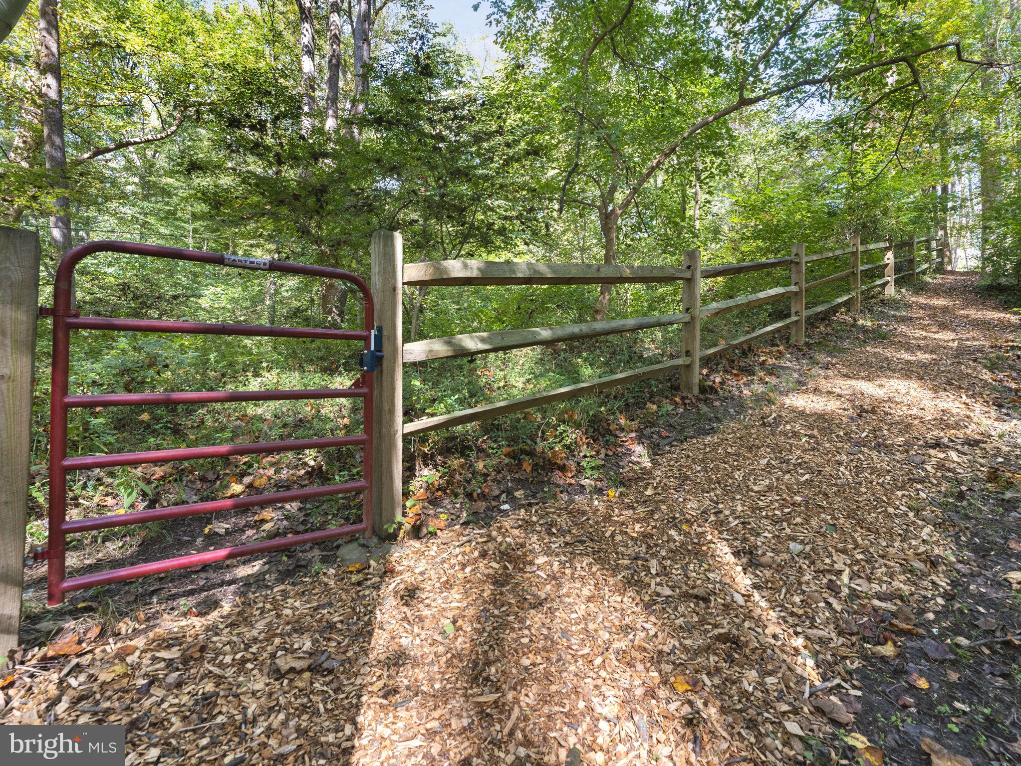 10815 Swains Lock ROAD