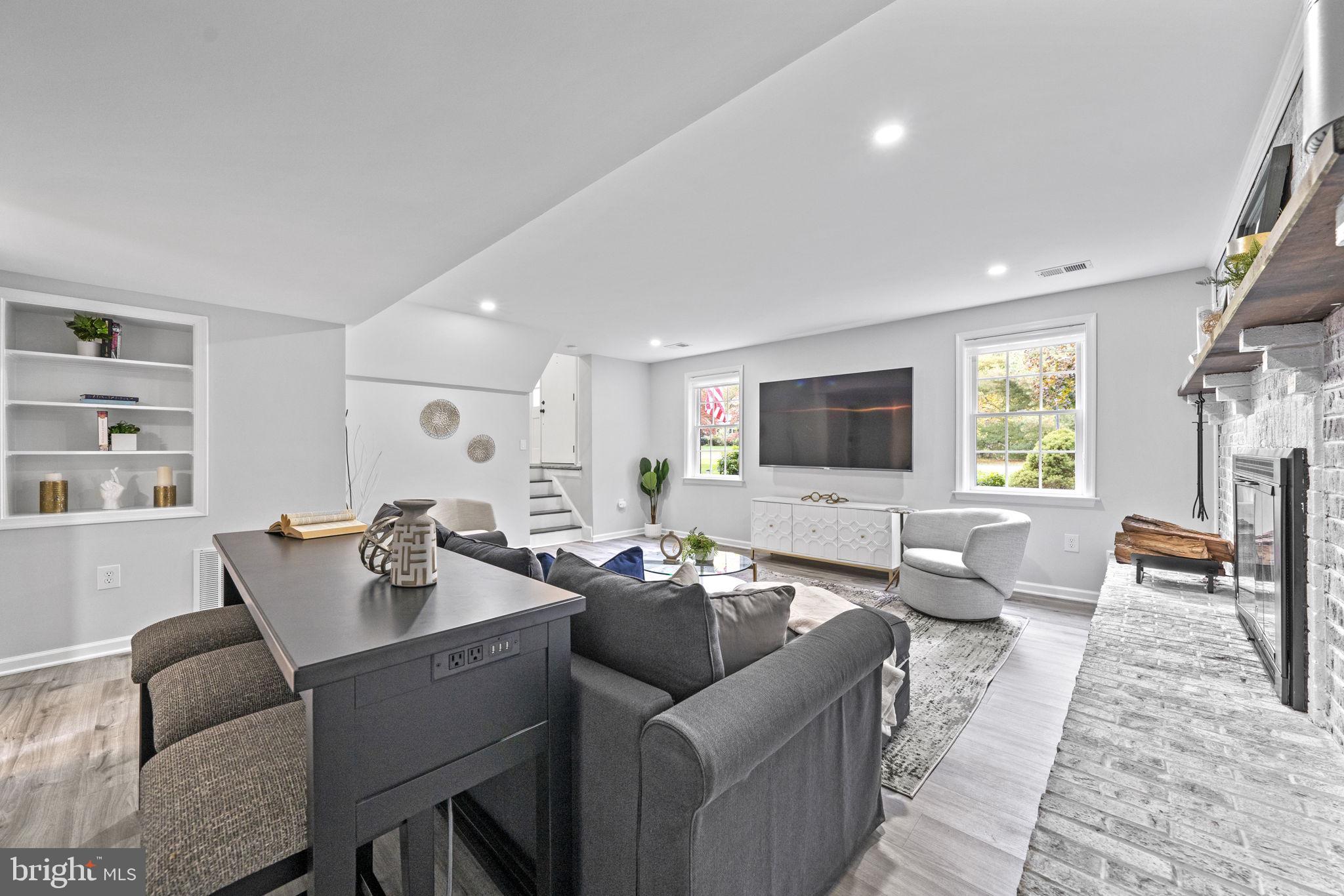 13324 Bondy WAY