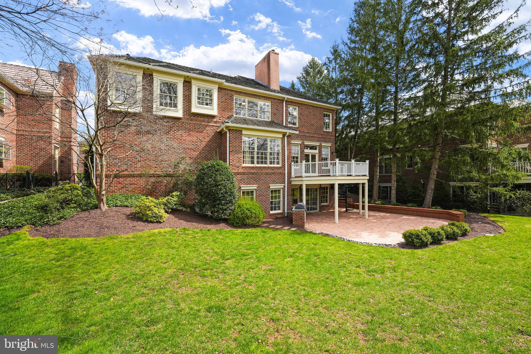 7806 Orchard Gate Ct