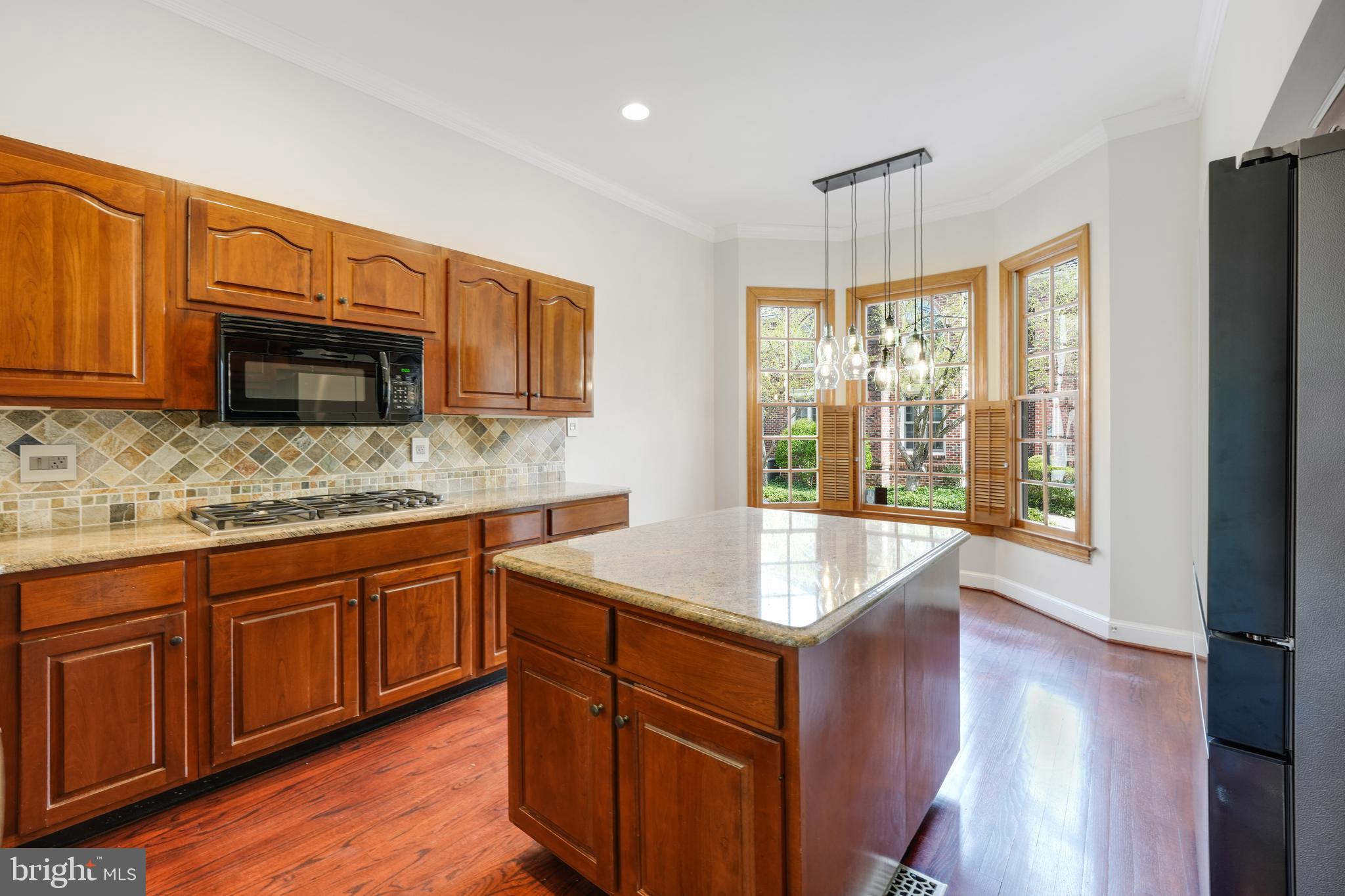 7806 Orchard Gate Ct