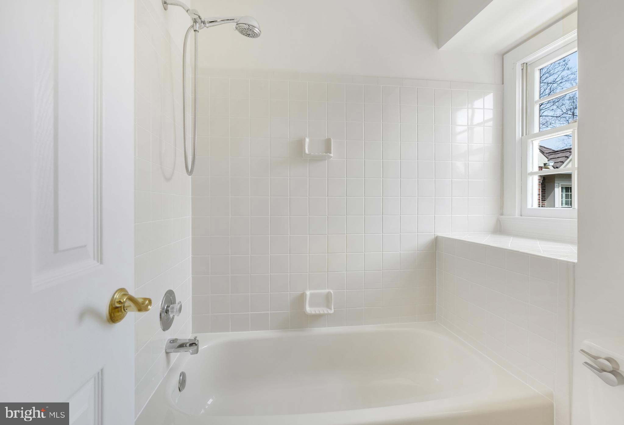 7806 Orchard Gate Ct