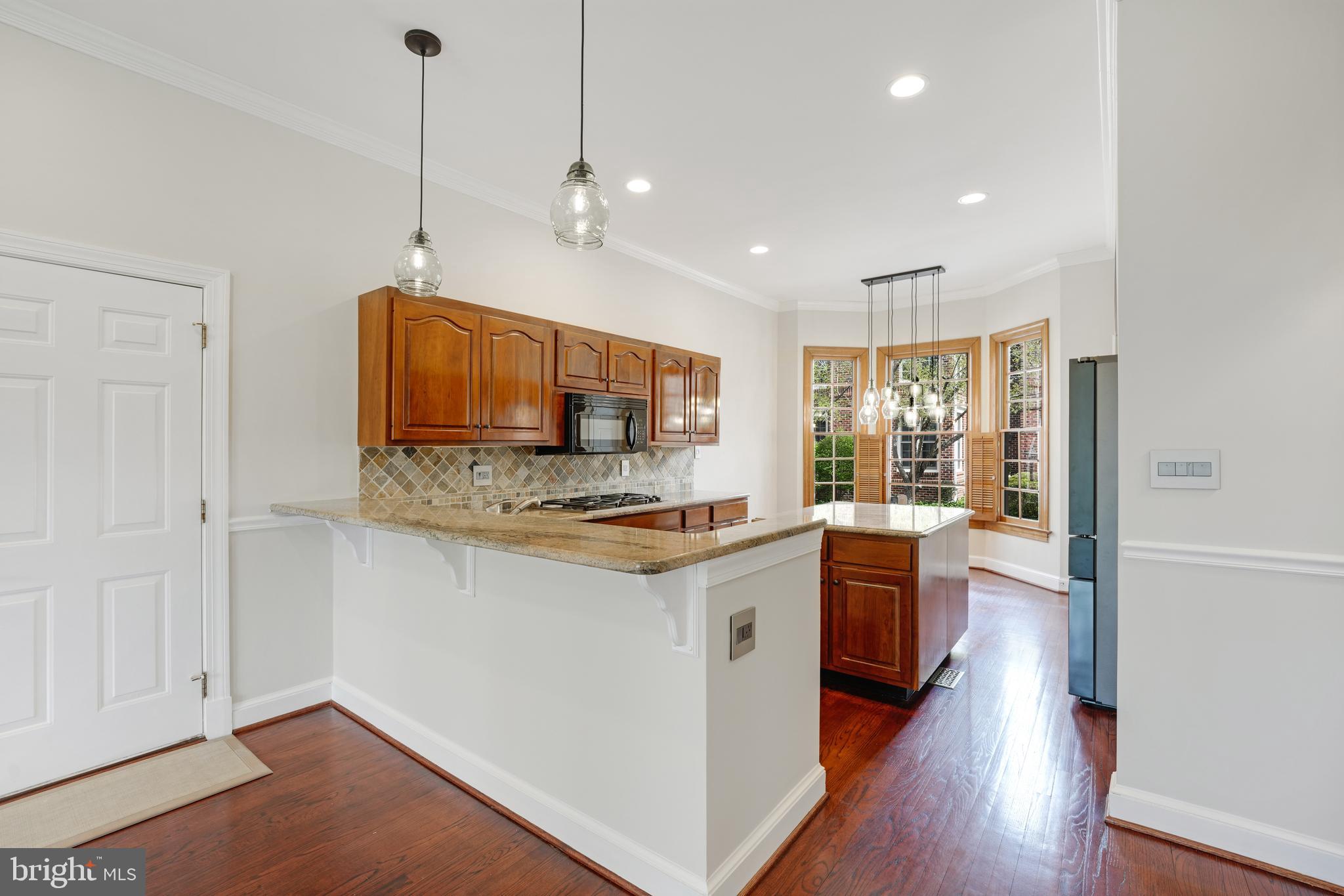 7806 Orchard Gate Ct