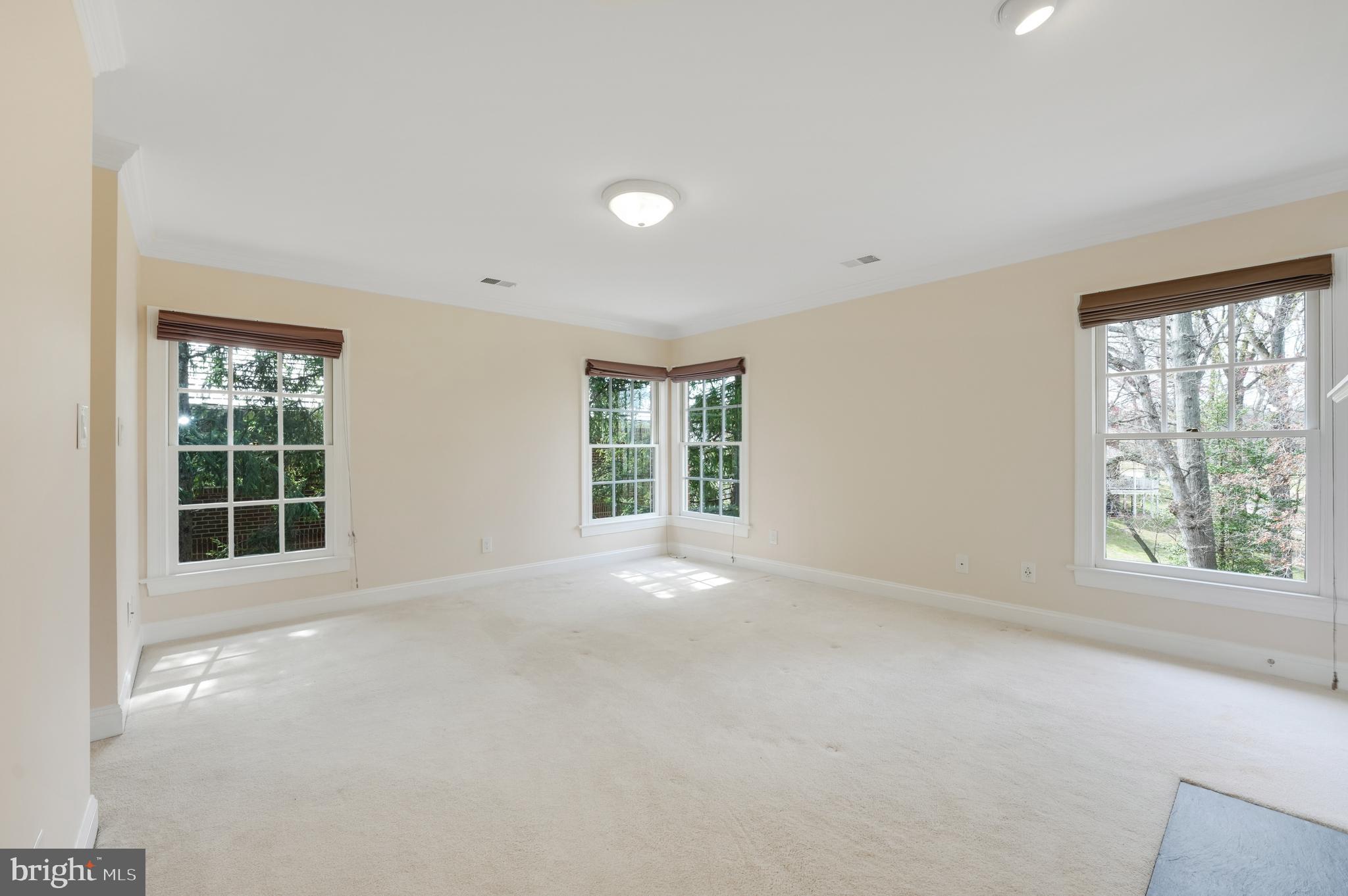 7806 Orchard Gate Ct