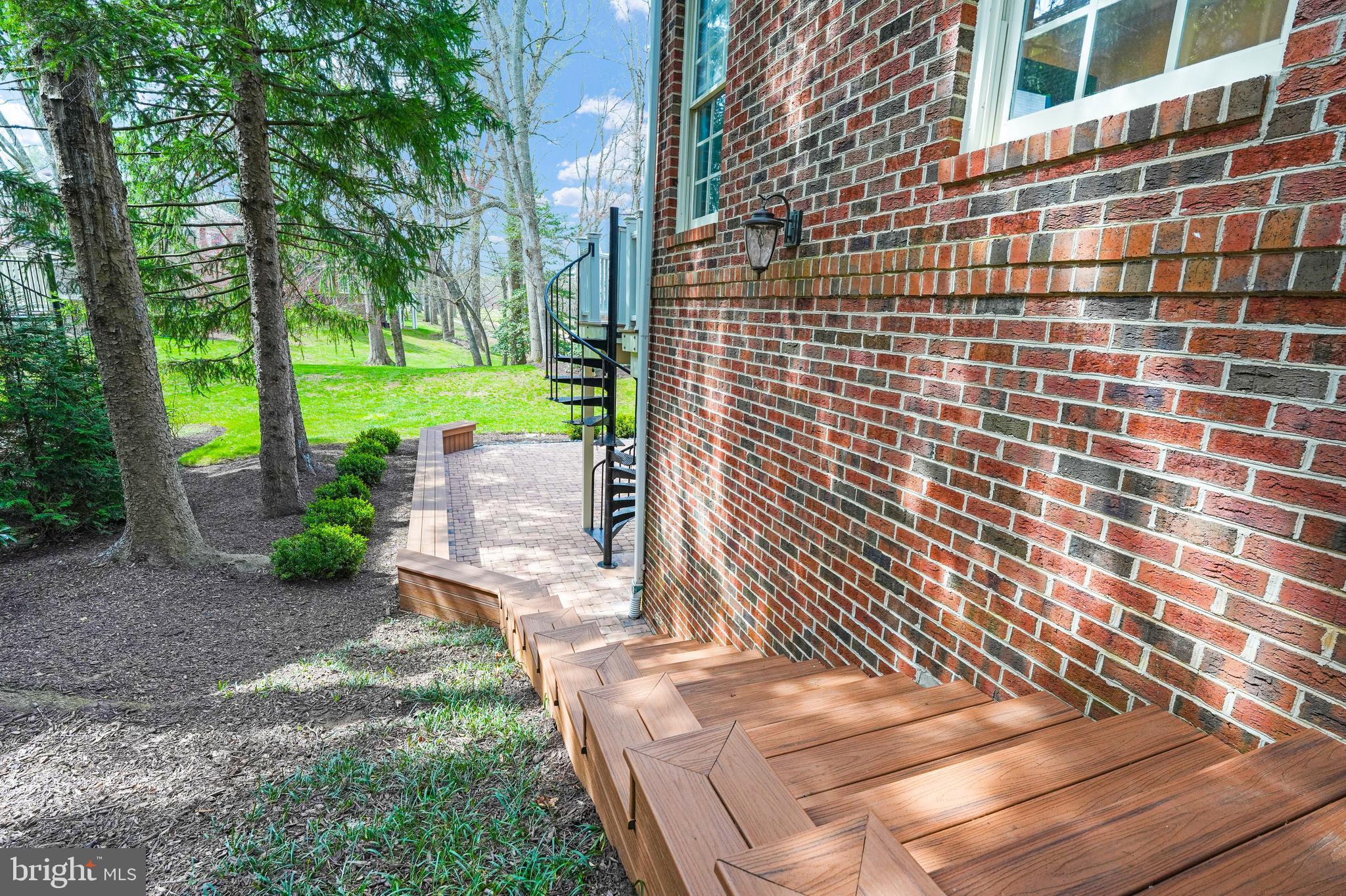 7806 Orchard Gate Ct