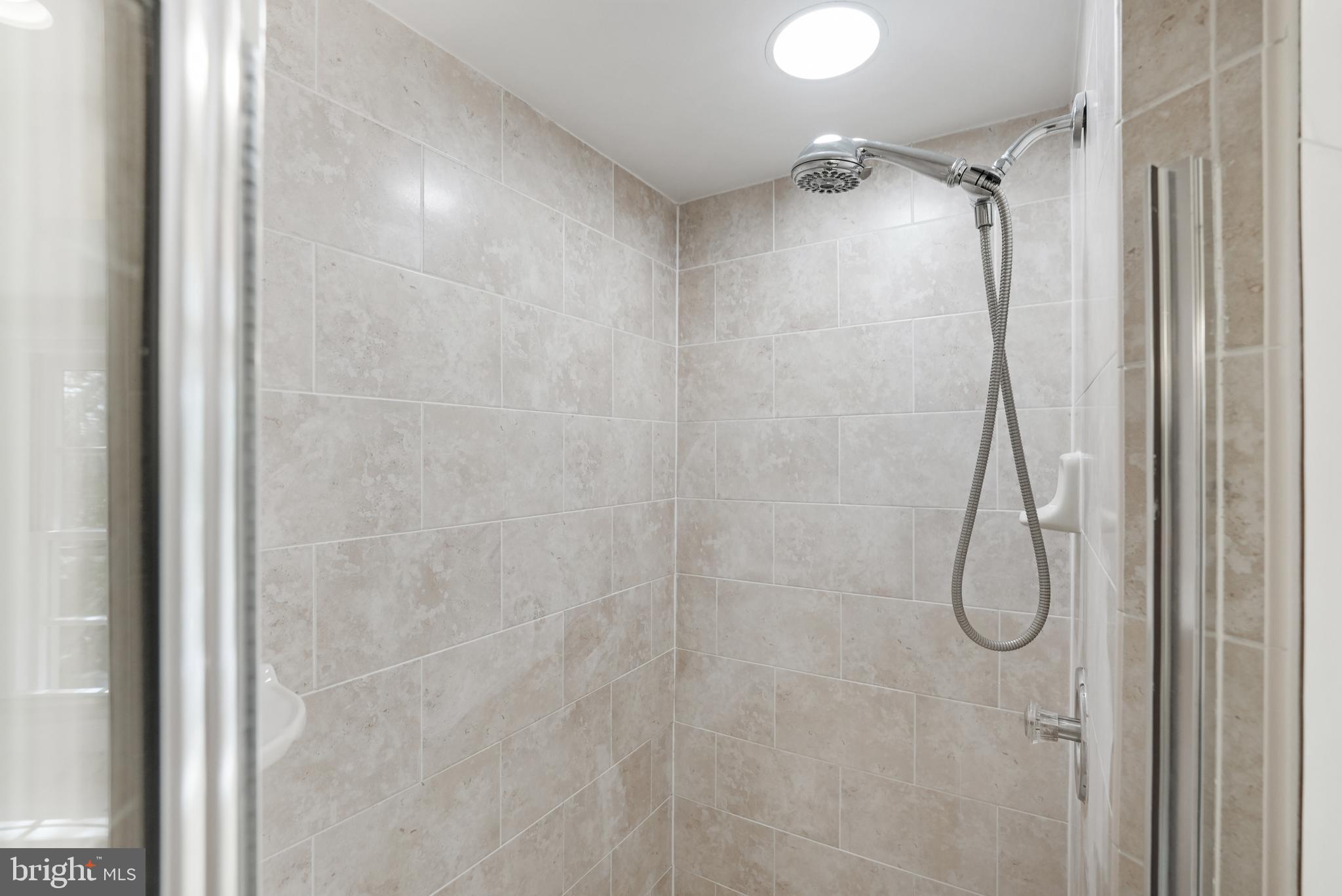 7806 Orchard Gate Ct
