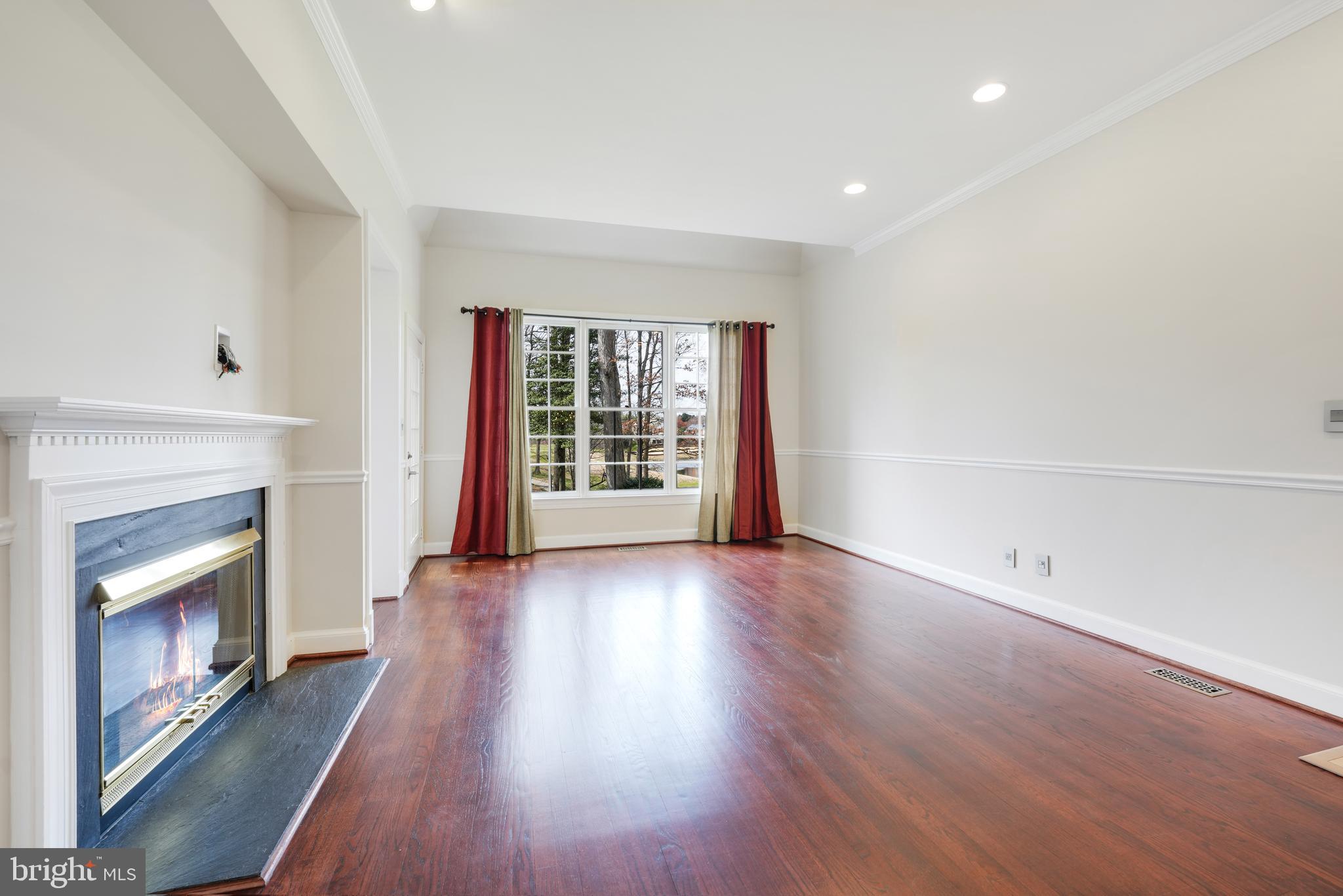 7806 Orchard Gate Ct