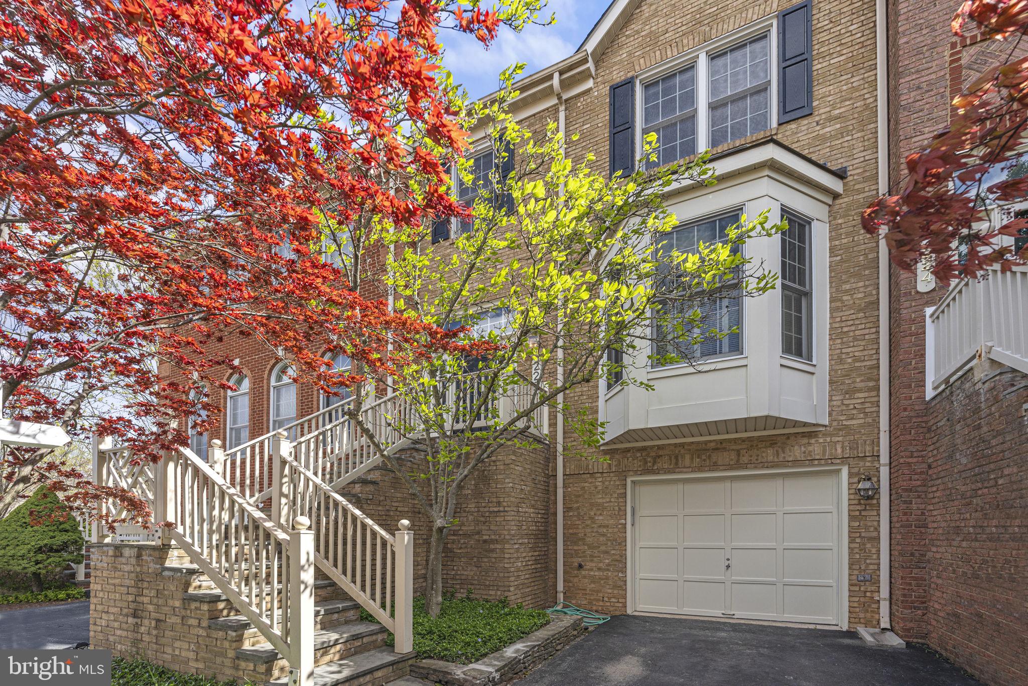 222 Blaze Climber Way