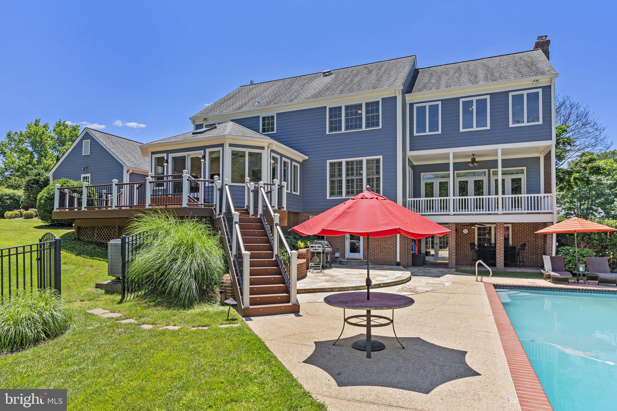 13525 Haddonfield Ln