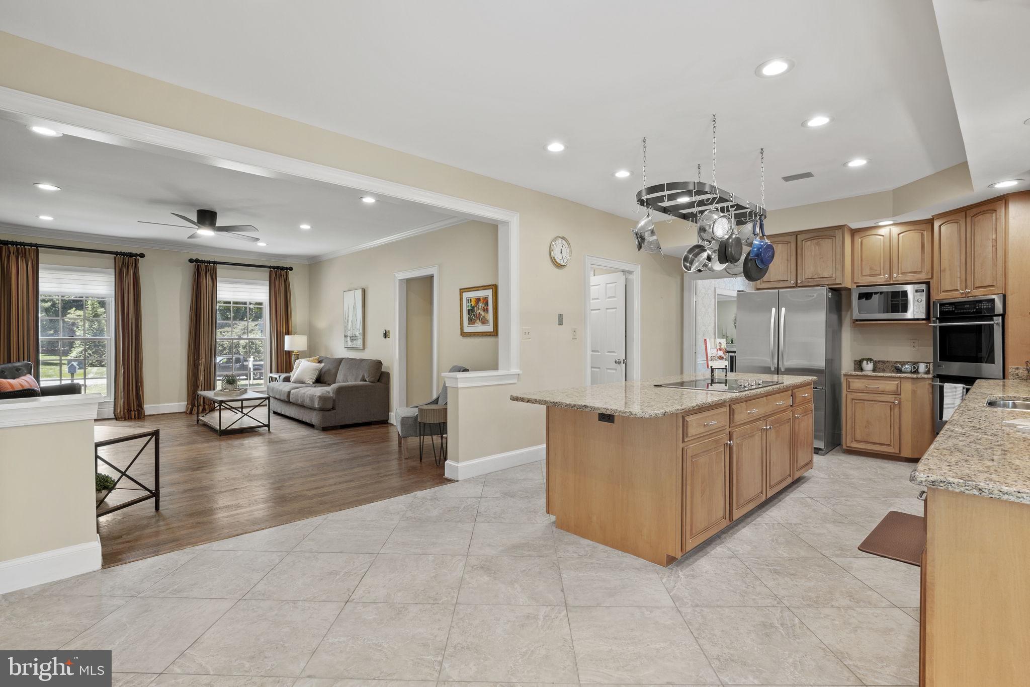 13525 Haddonfield Ln
