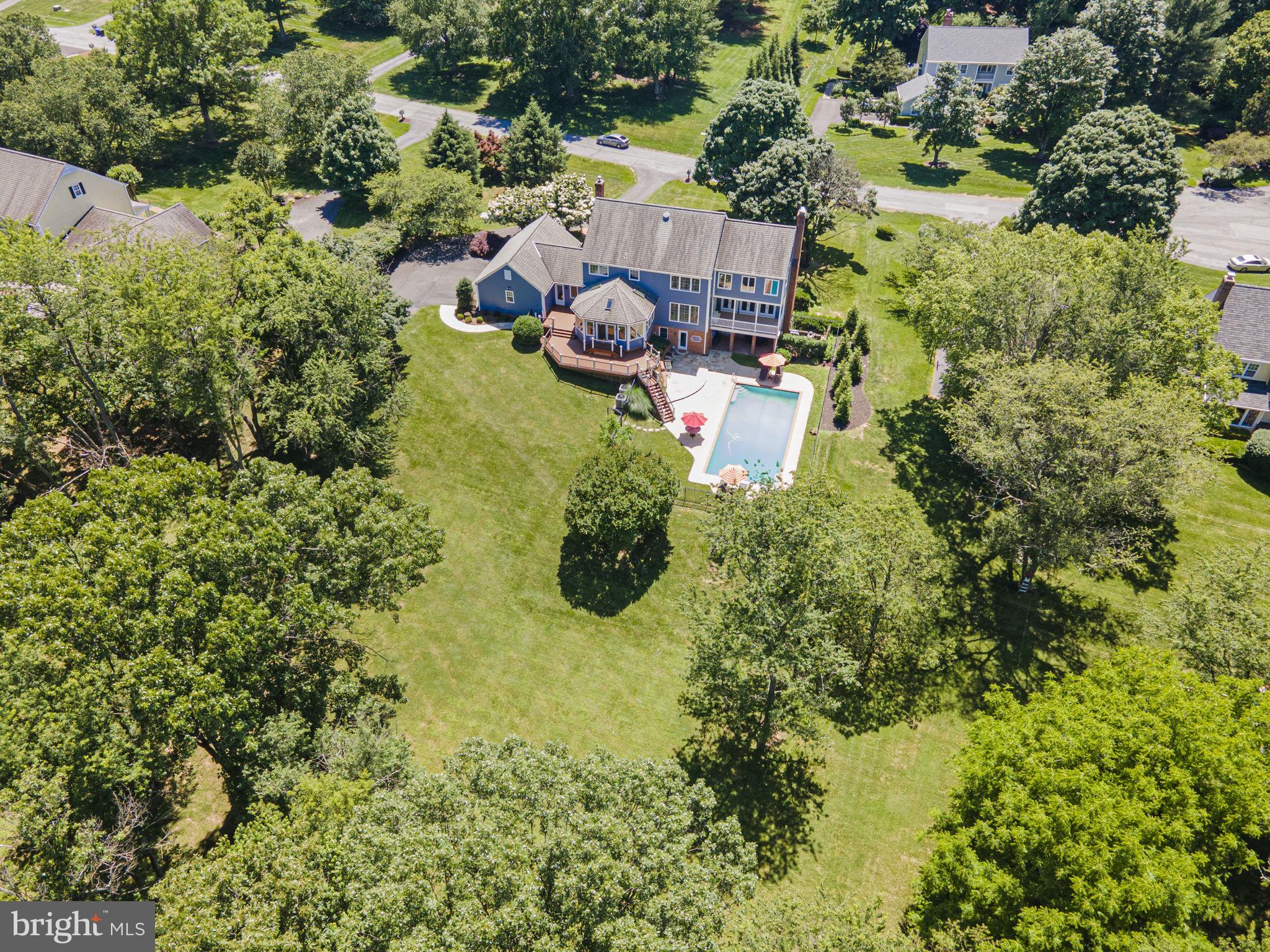 13525 Haddonfield Ln