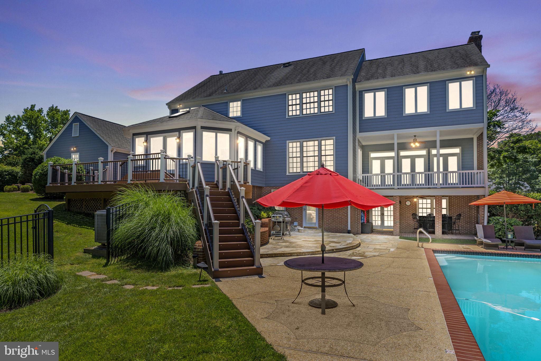 13525 Haddonfield Ln