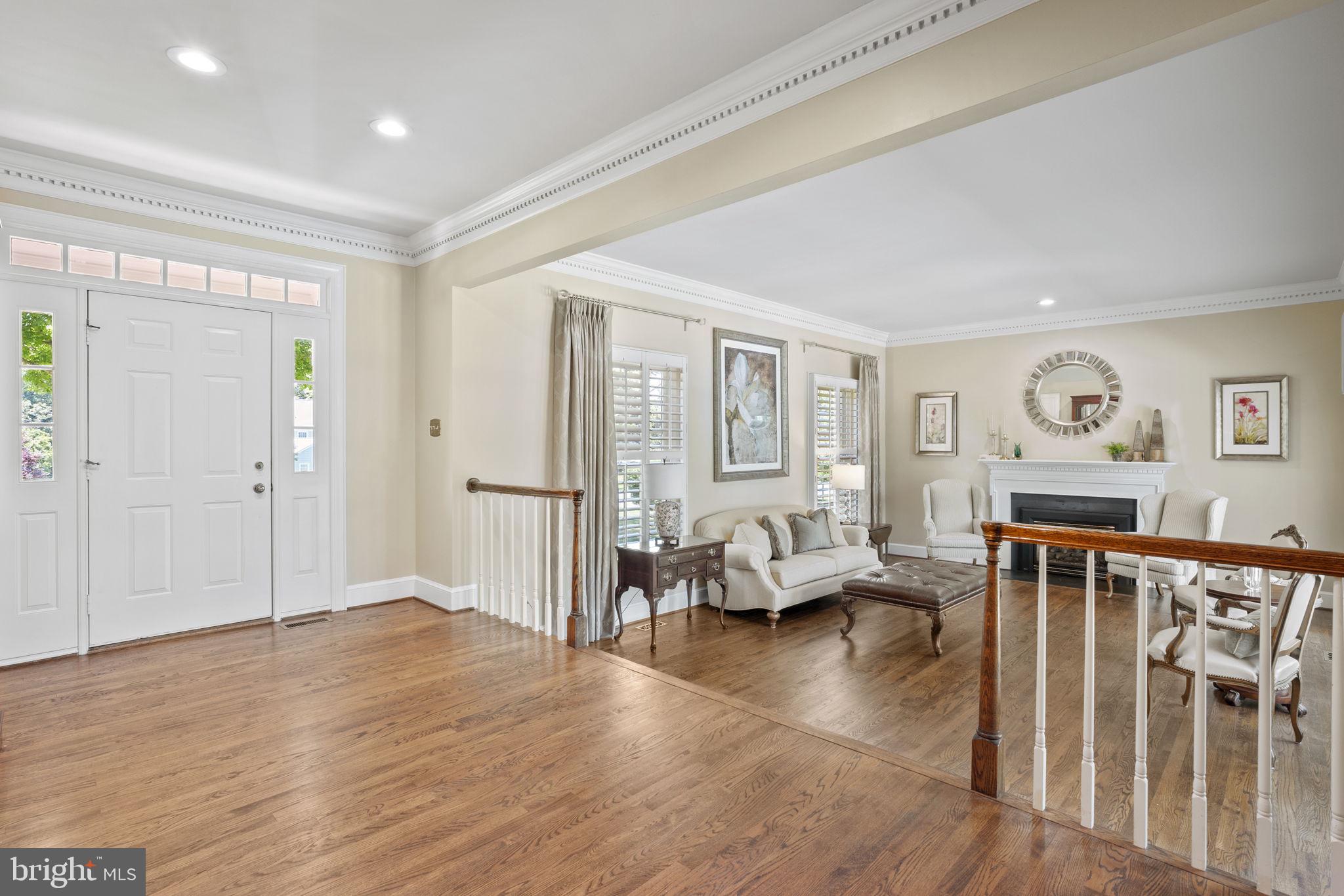 13525 Haddonfield Ln
