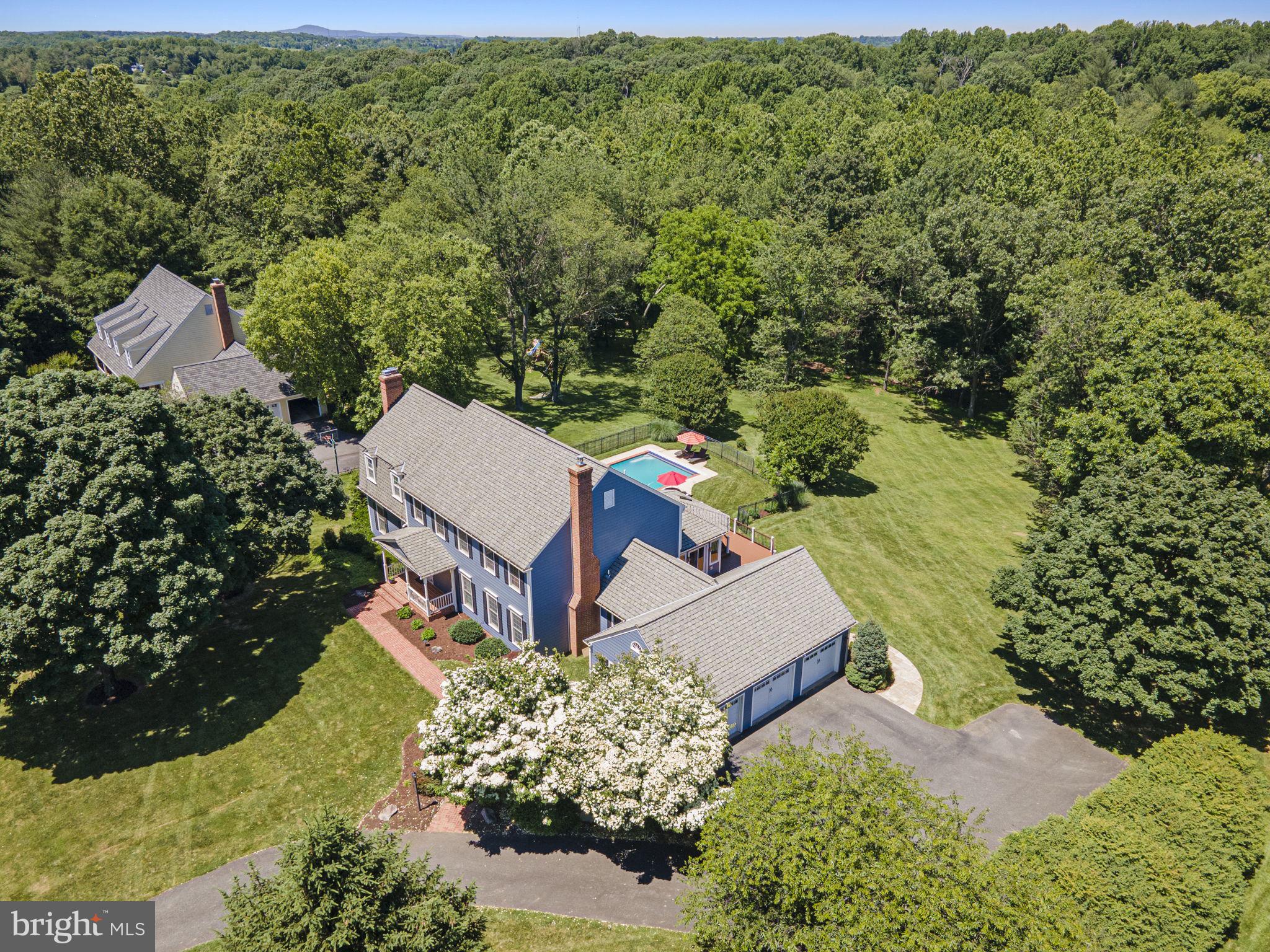 13525 Haddonfield Ln