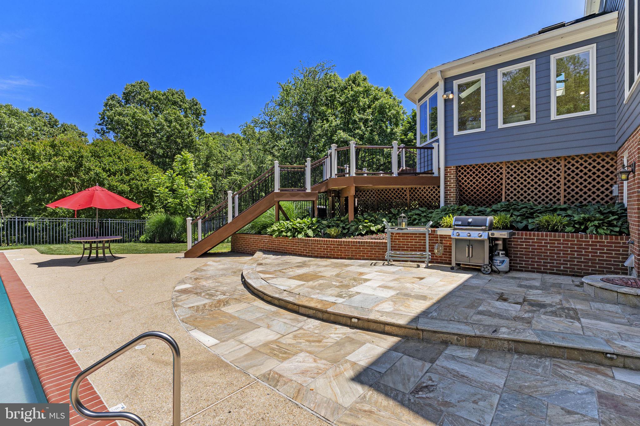 13525 Haddonfield Ln