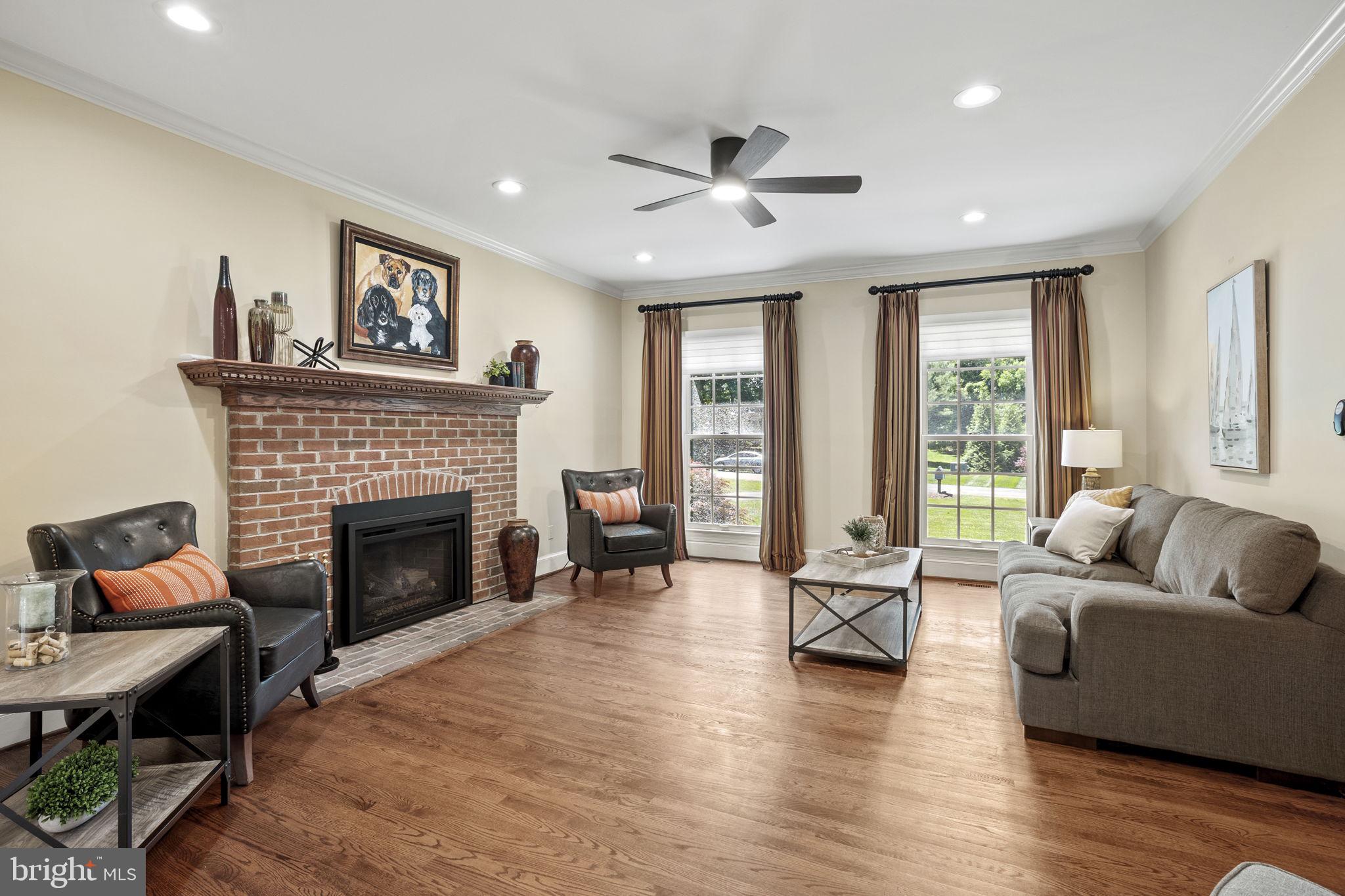 13525 Haddonfield Ln