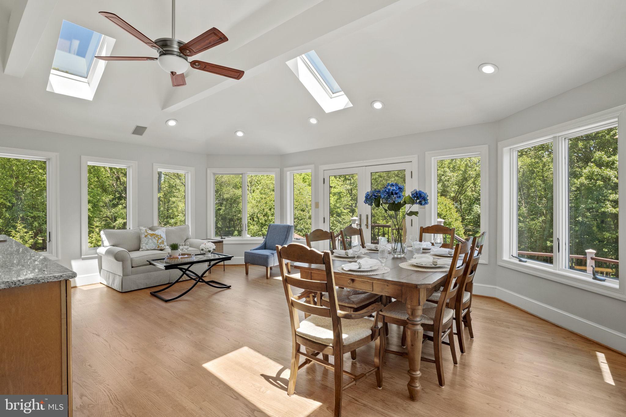 13525 Haddonfield Ln