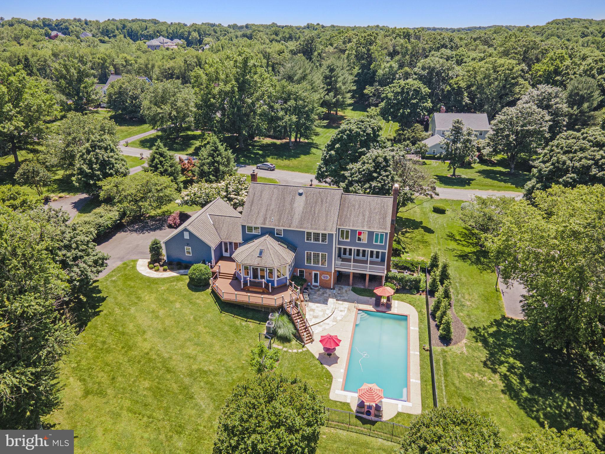 13525 Haddonfield Ln