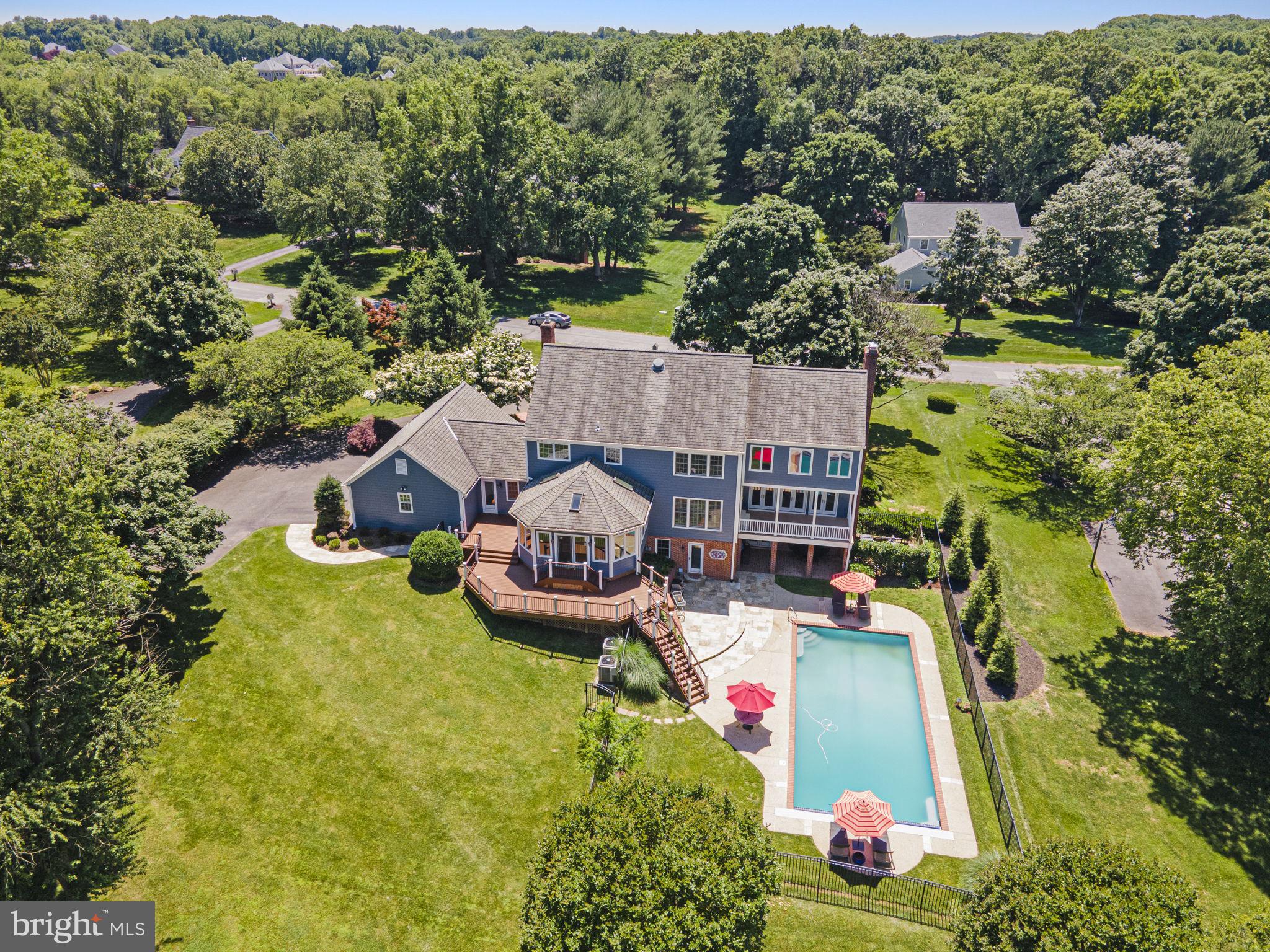 13525 Haddonfield Ln