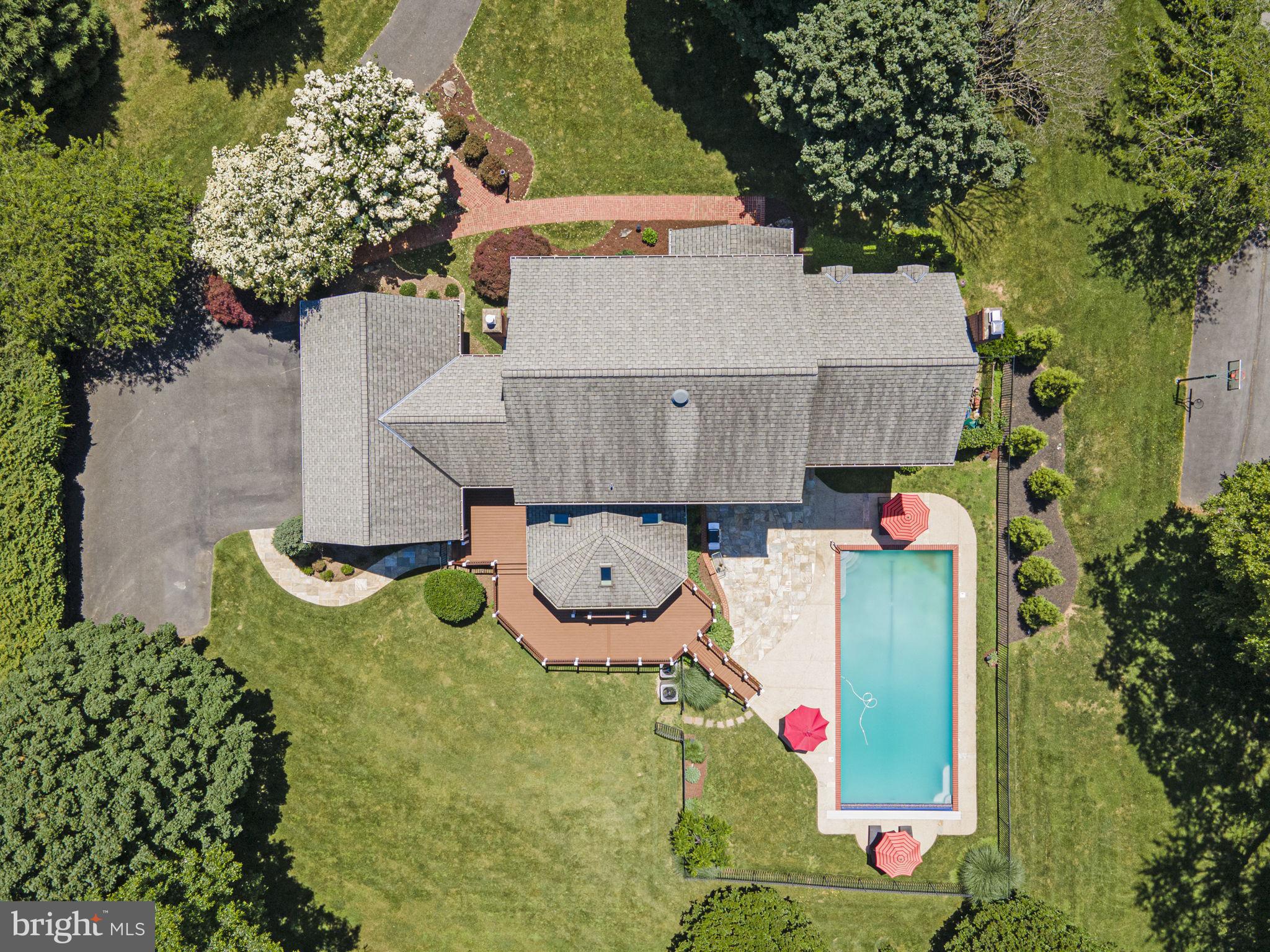 13525 Haddonfield Ln